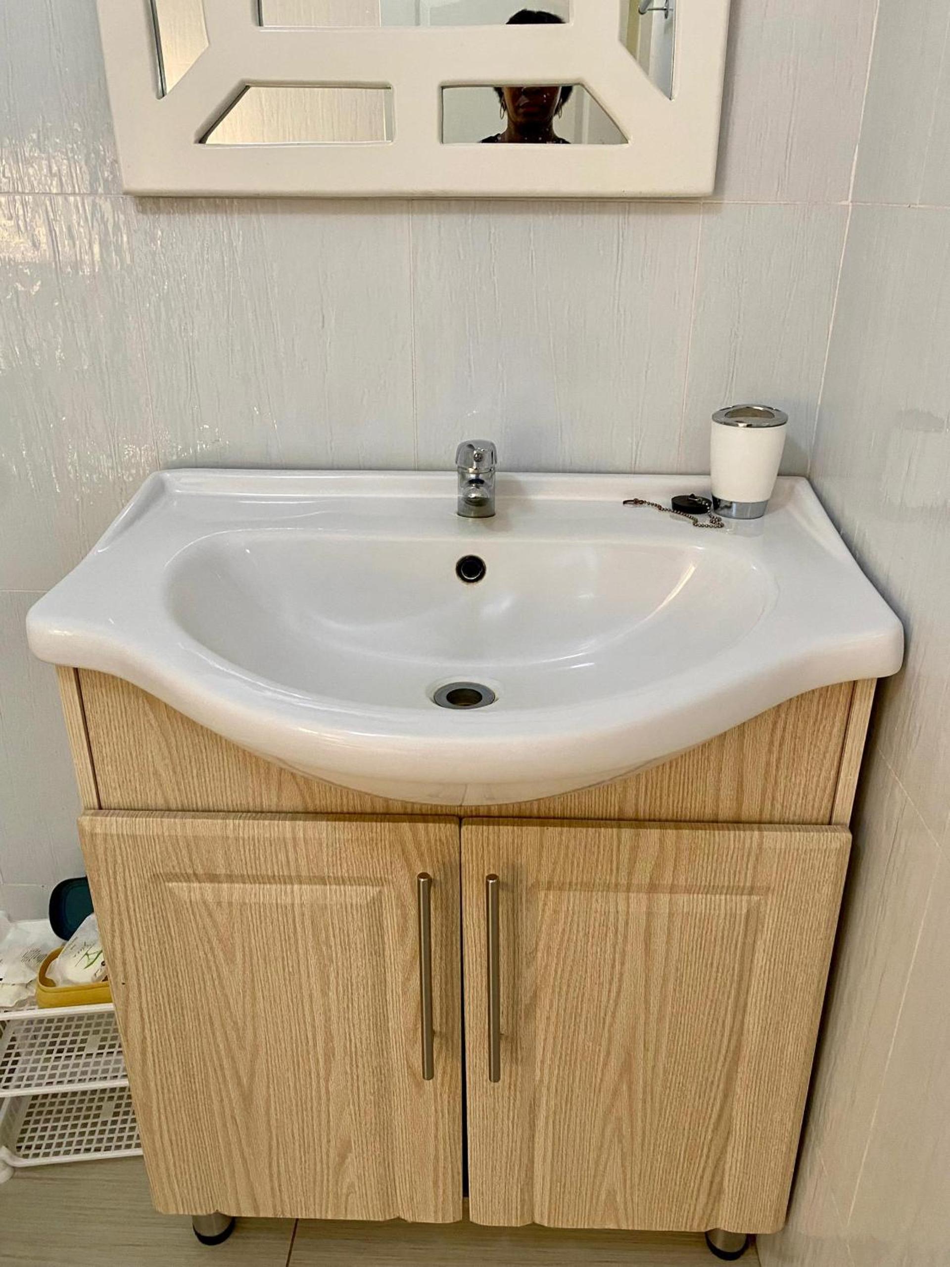 Spacious ground-floor studio in central New Chadcombe - 2316