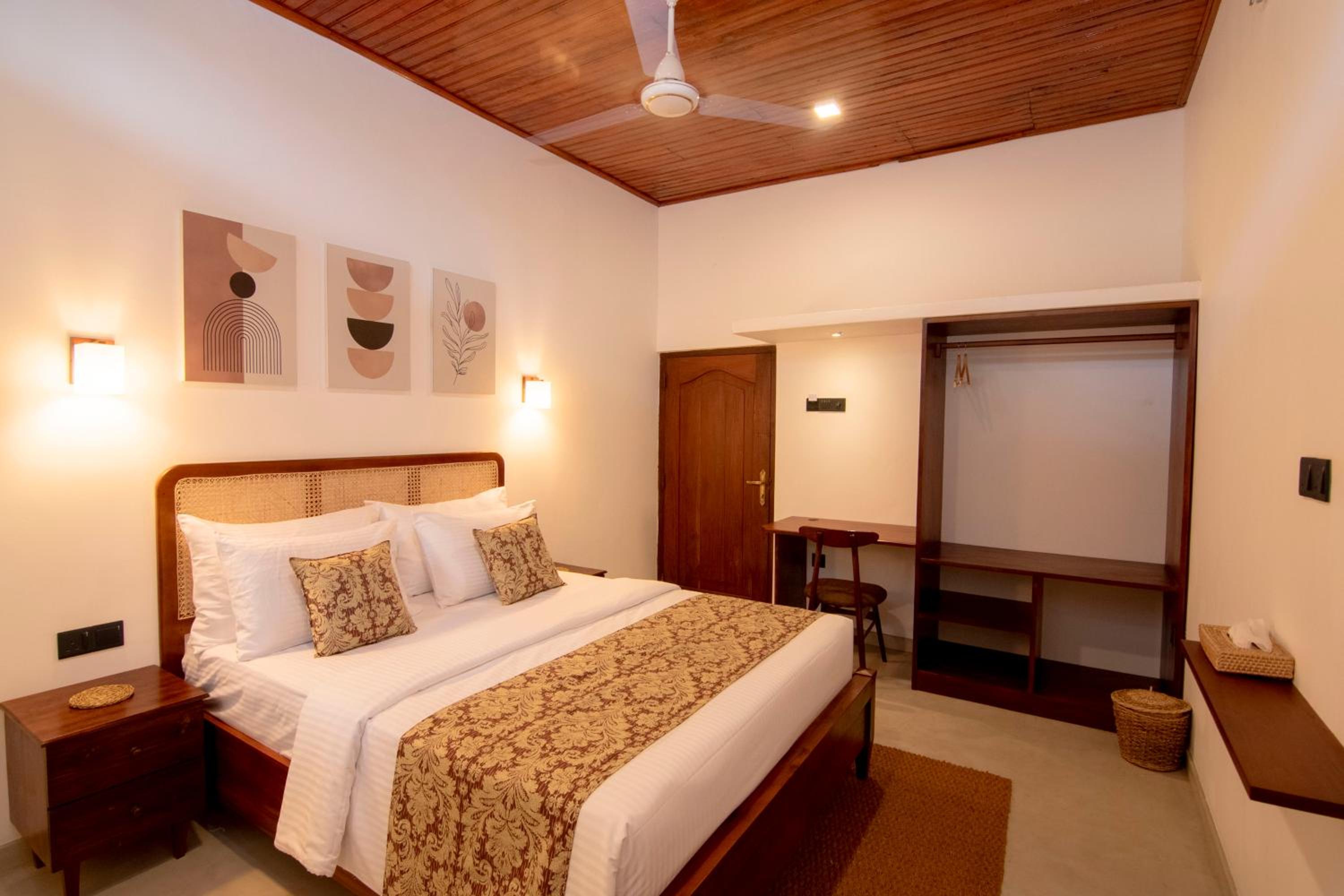 Sand Cliff Villa