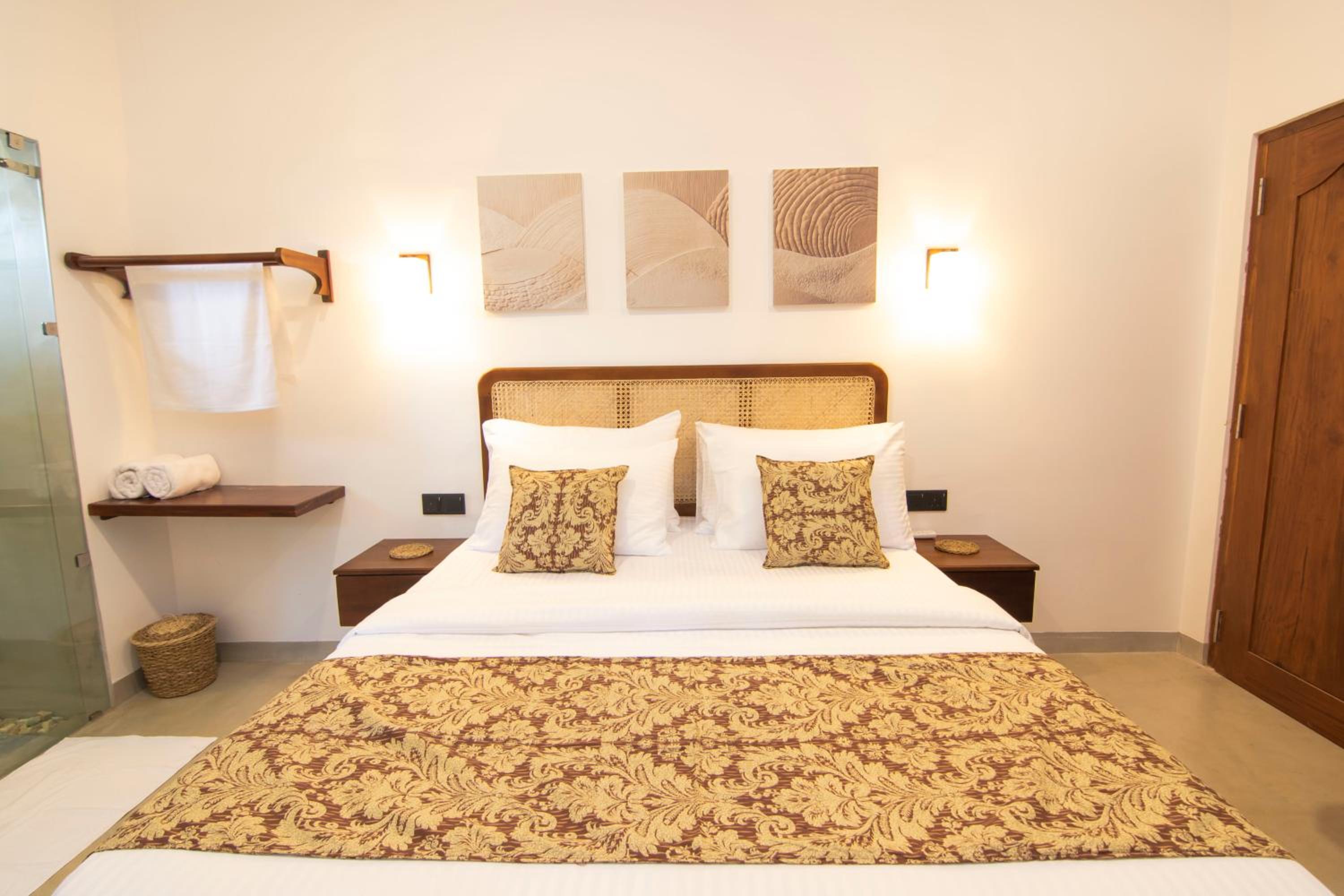 Sand Cliff Villa