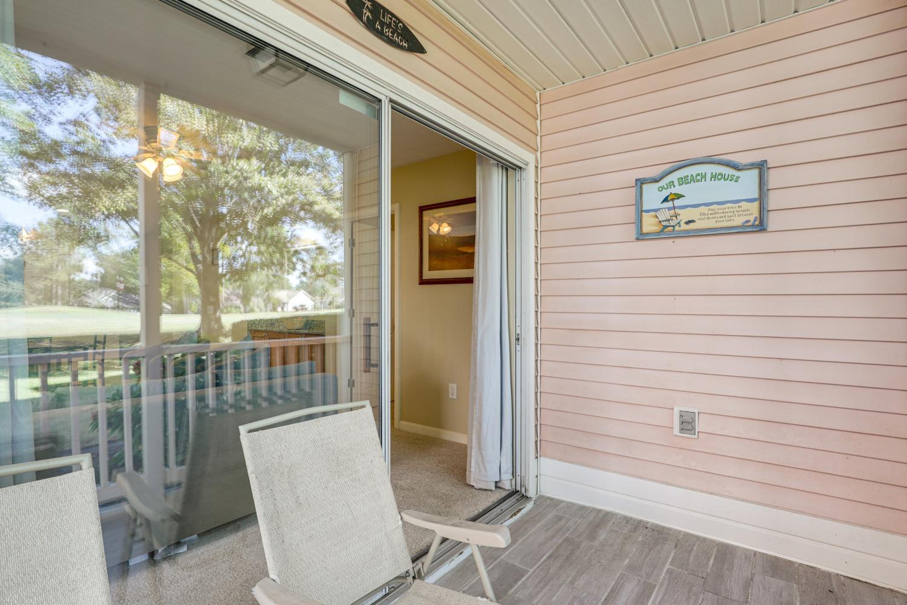 Steps to Pool and Golf! Family Myrtle Beach Retreat