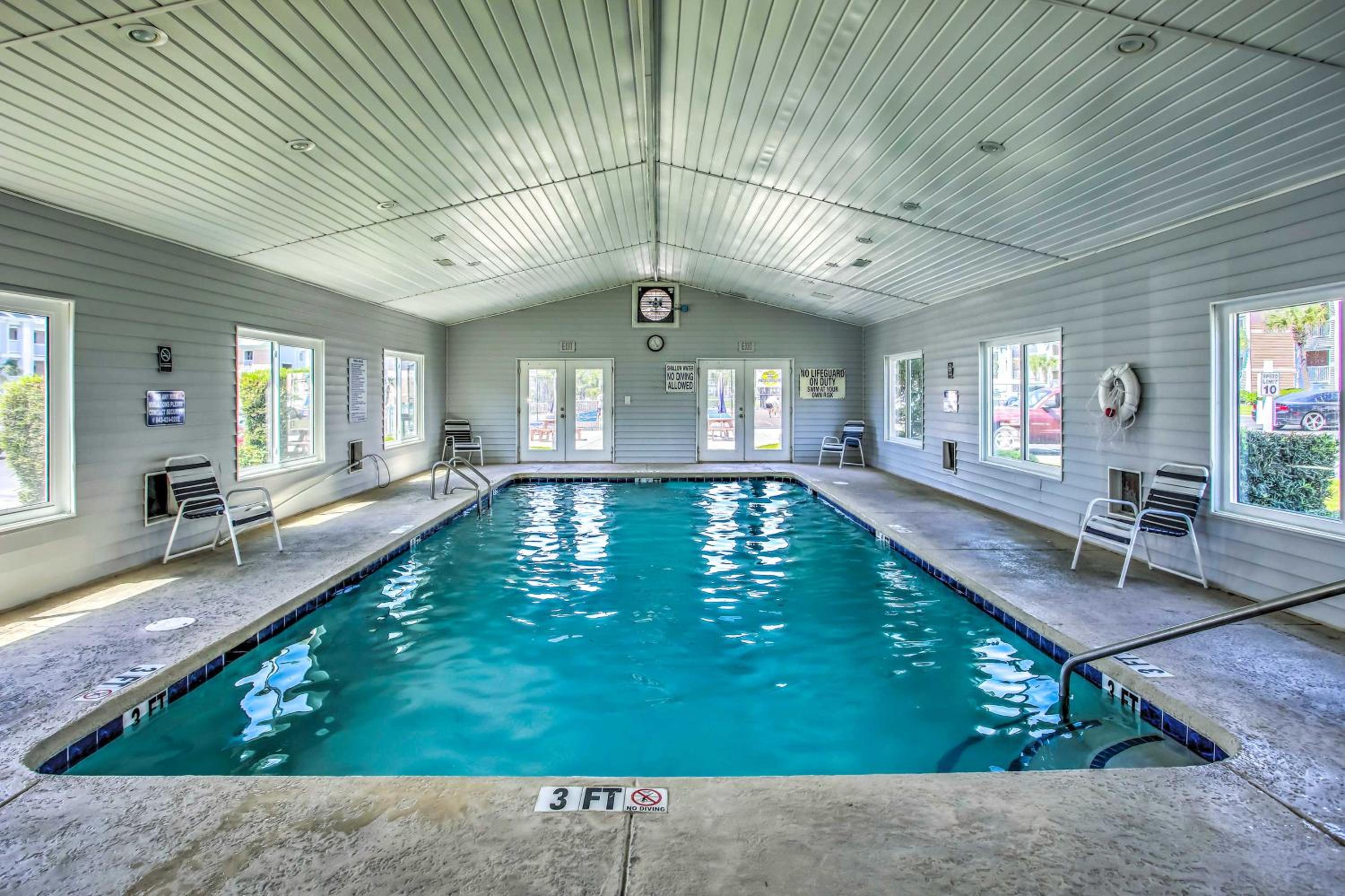 Steps to Pool and Golf! Family Myrtle Beach Retreat