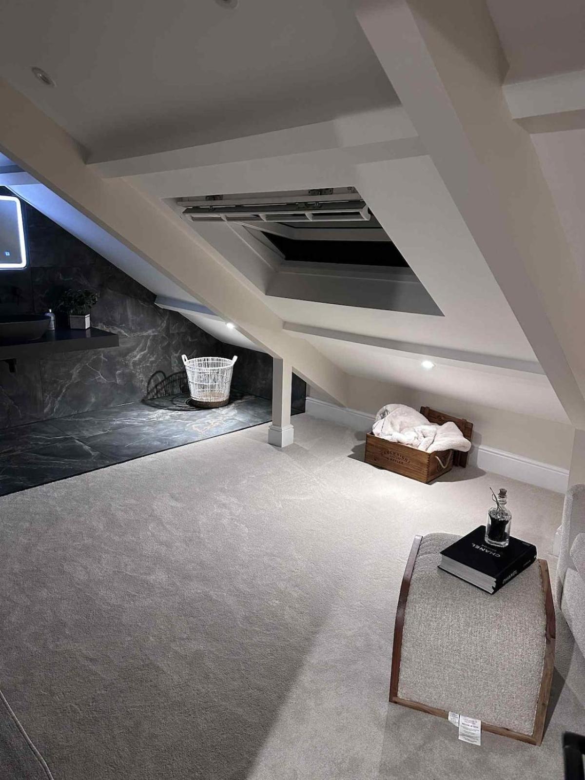 Modern 2 Bed 2 Bath Apartment in Prime Jesmond Location