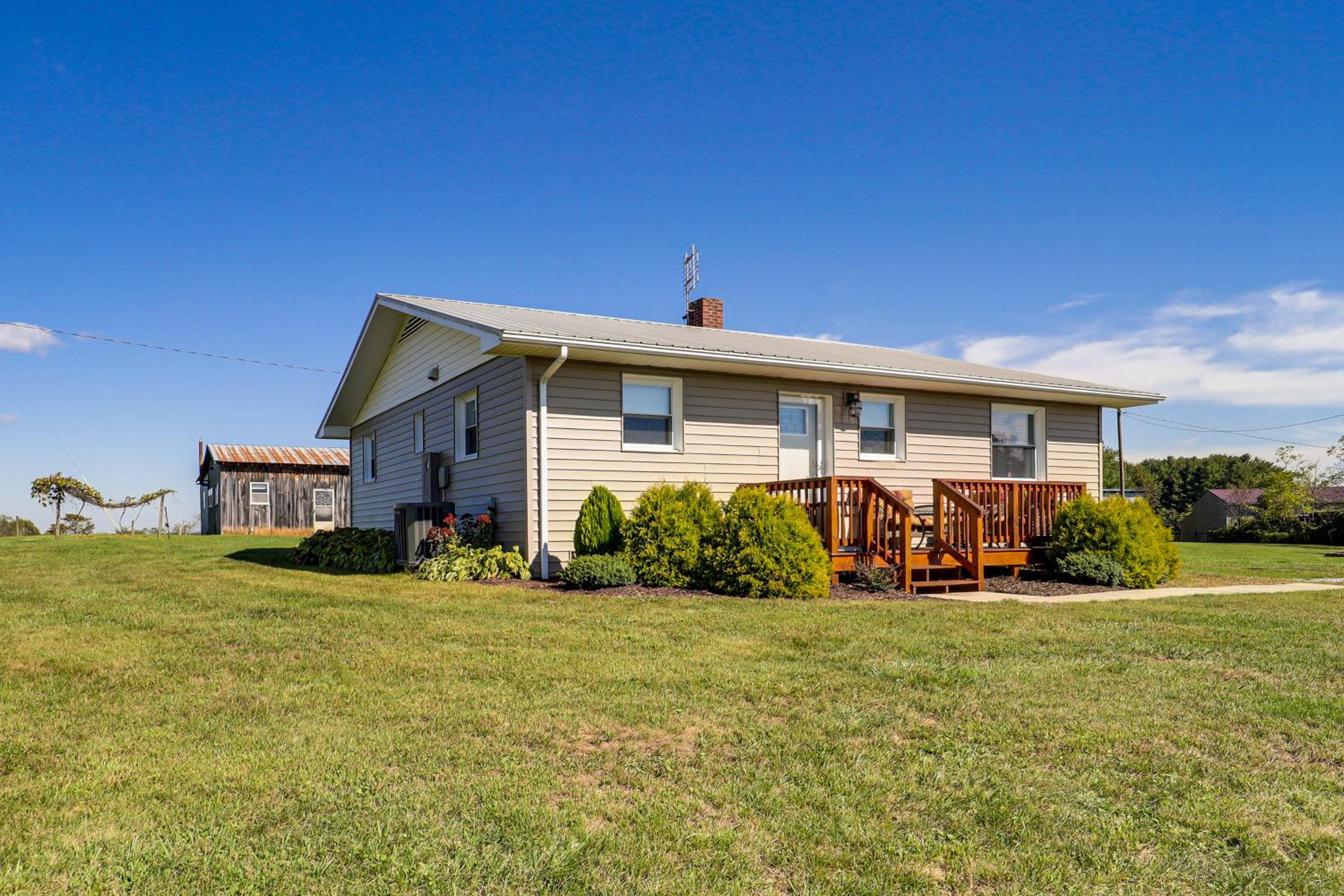 Unplug and Unwind! Piney Creek Home Near State Park
