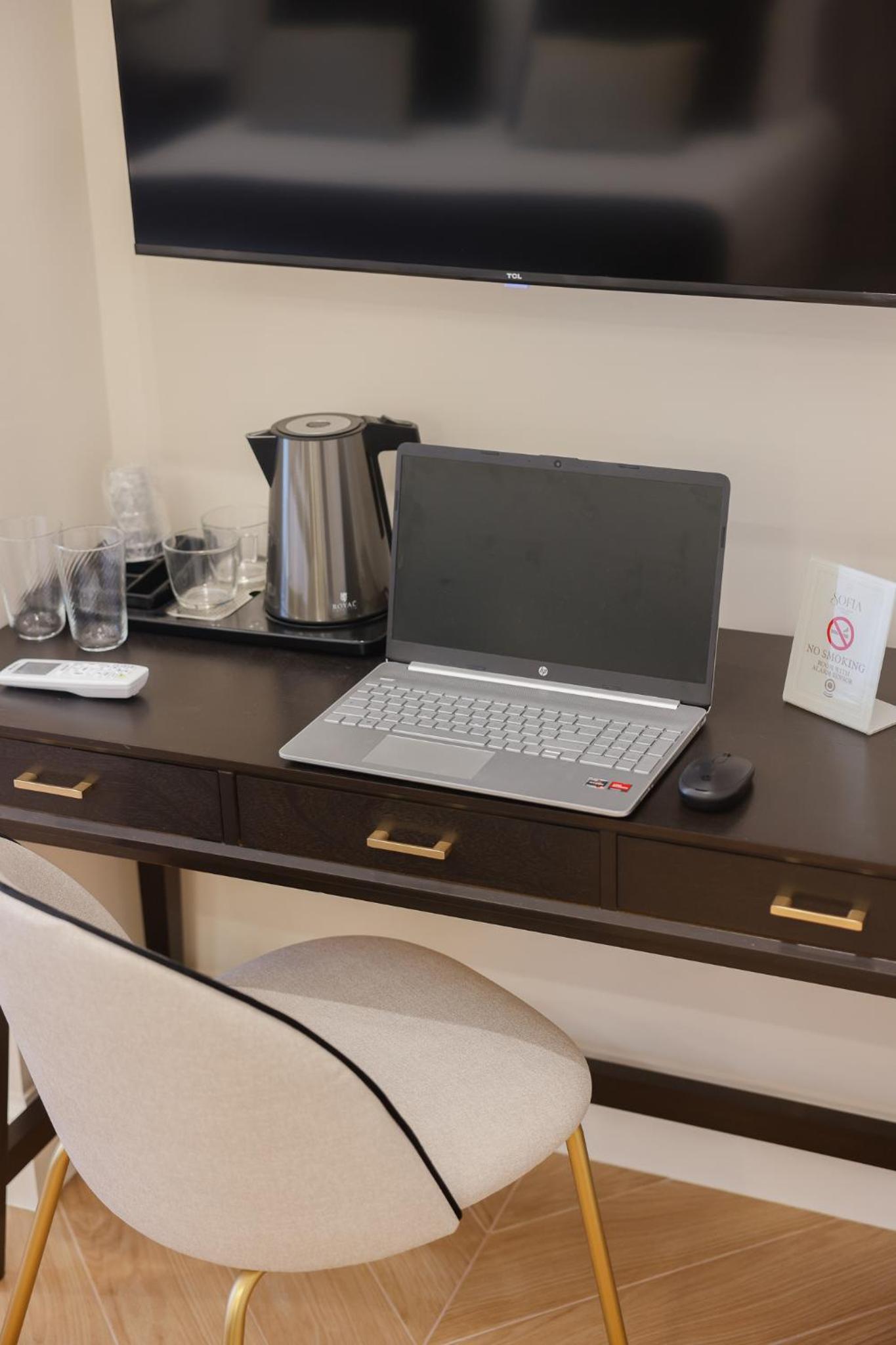 SOFIA Suites & Rooms