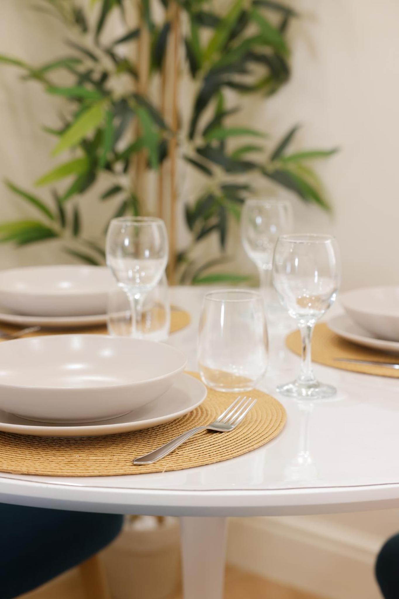SOFIA Suites & Rooms