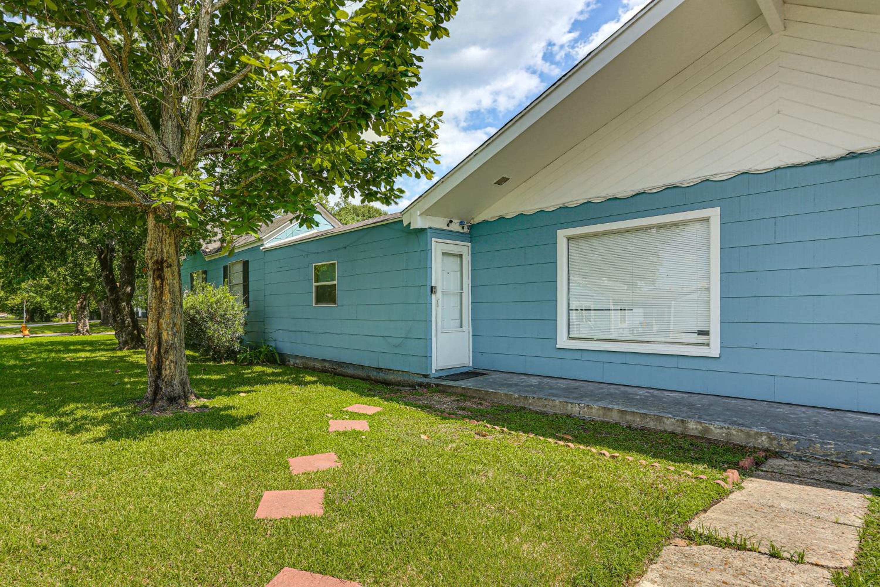 Fish and Explore Port Arthur Apt Near Sabine Lake!