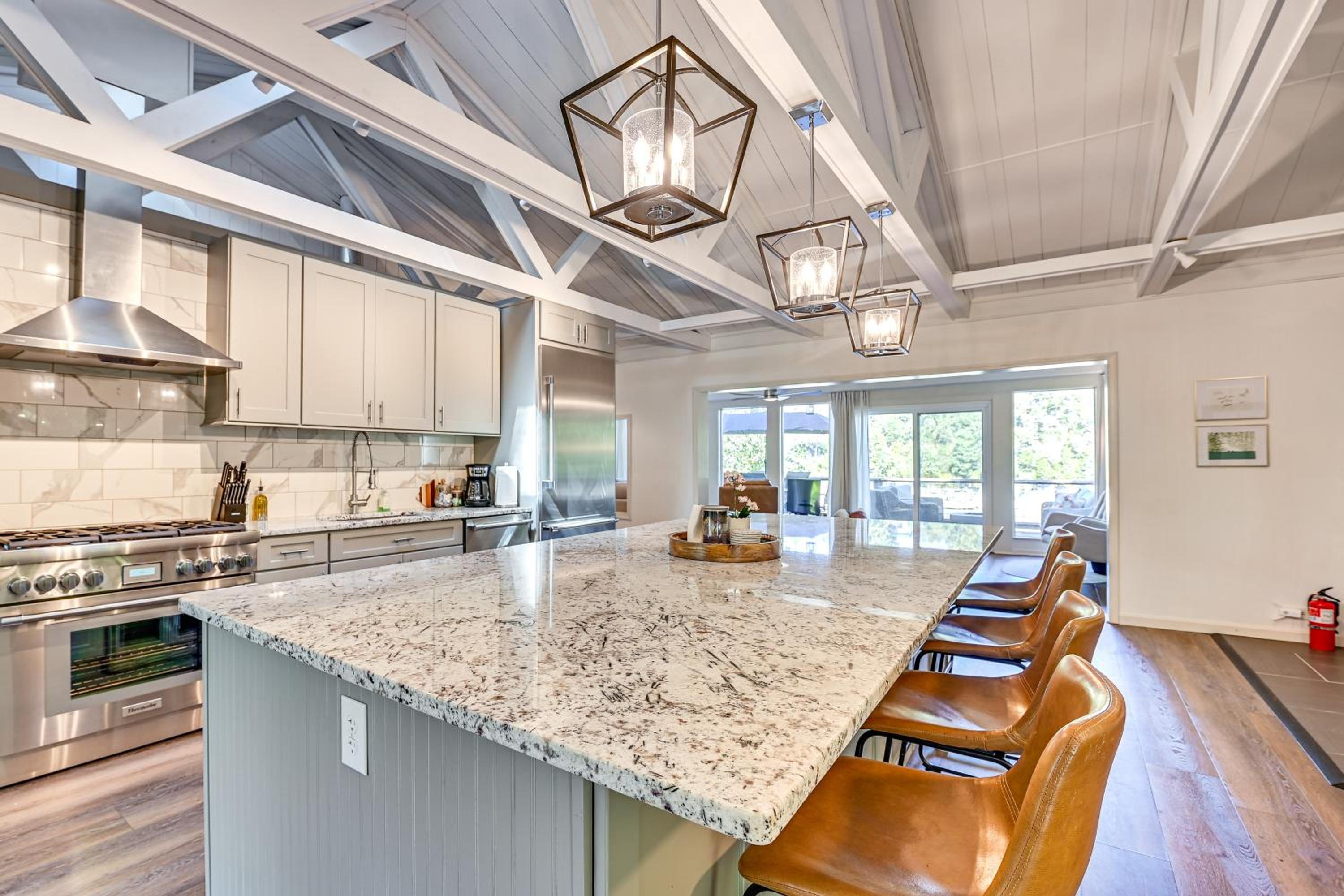Herrington Lake Retreat with Dock, 1 Mi to Marina!