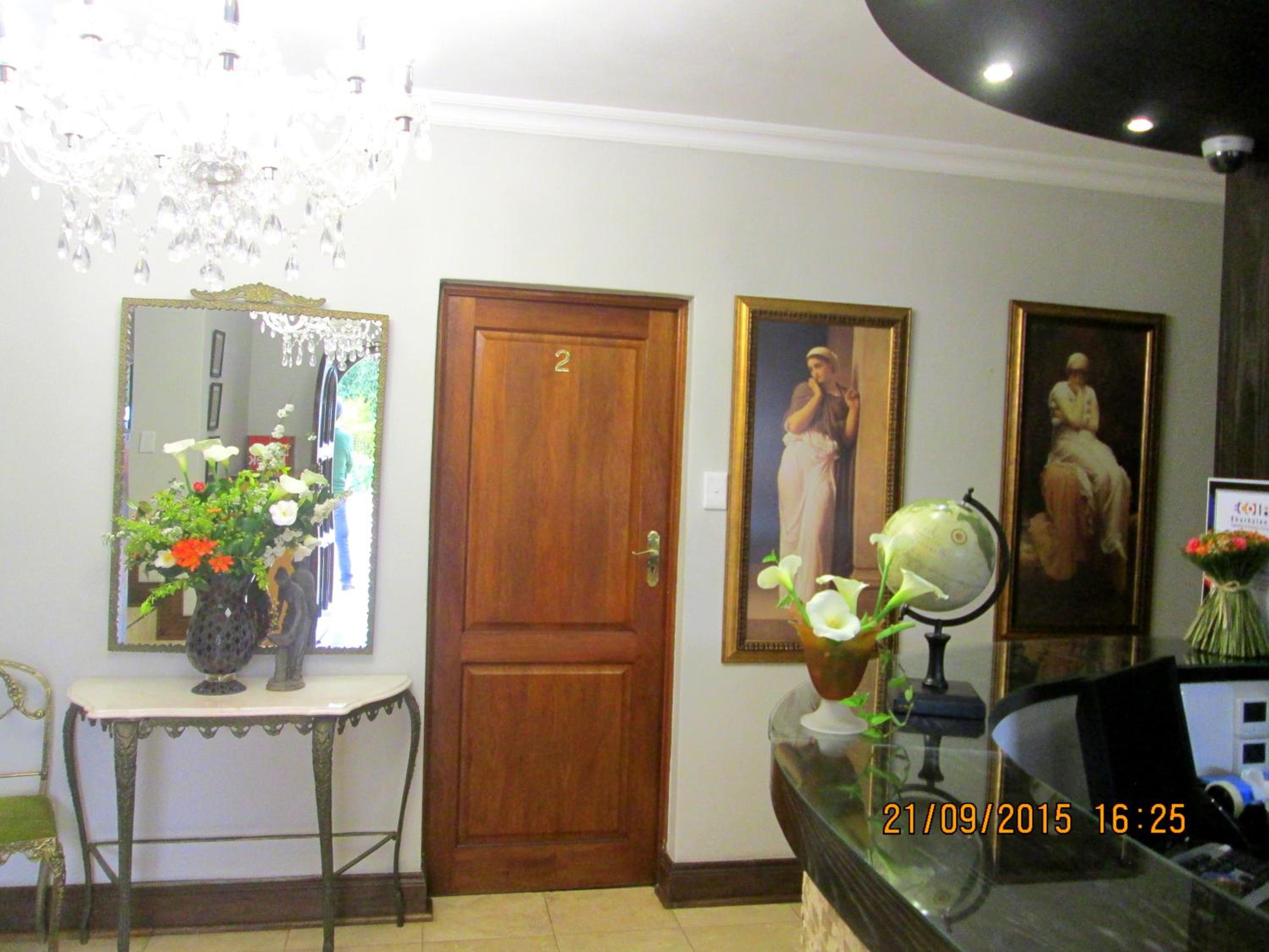 OR Tambo Guest House