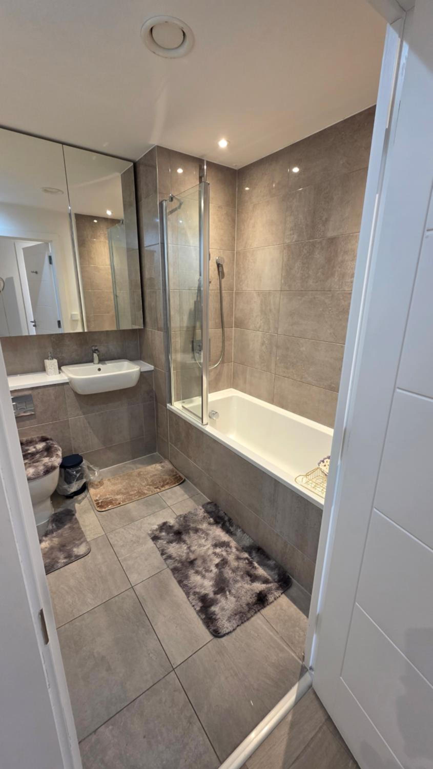 3 Bedroom apartment from F&A properties