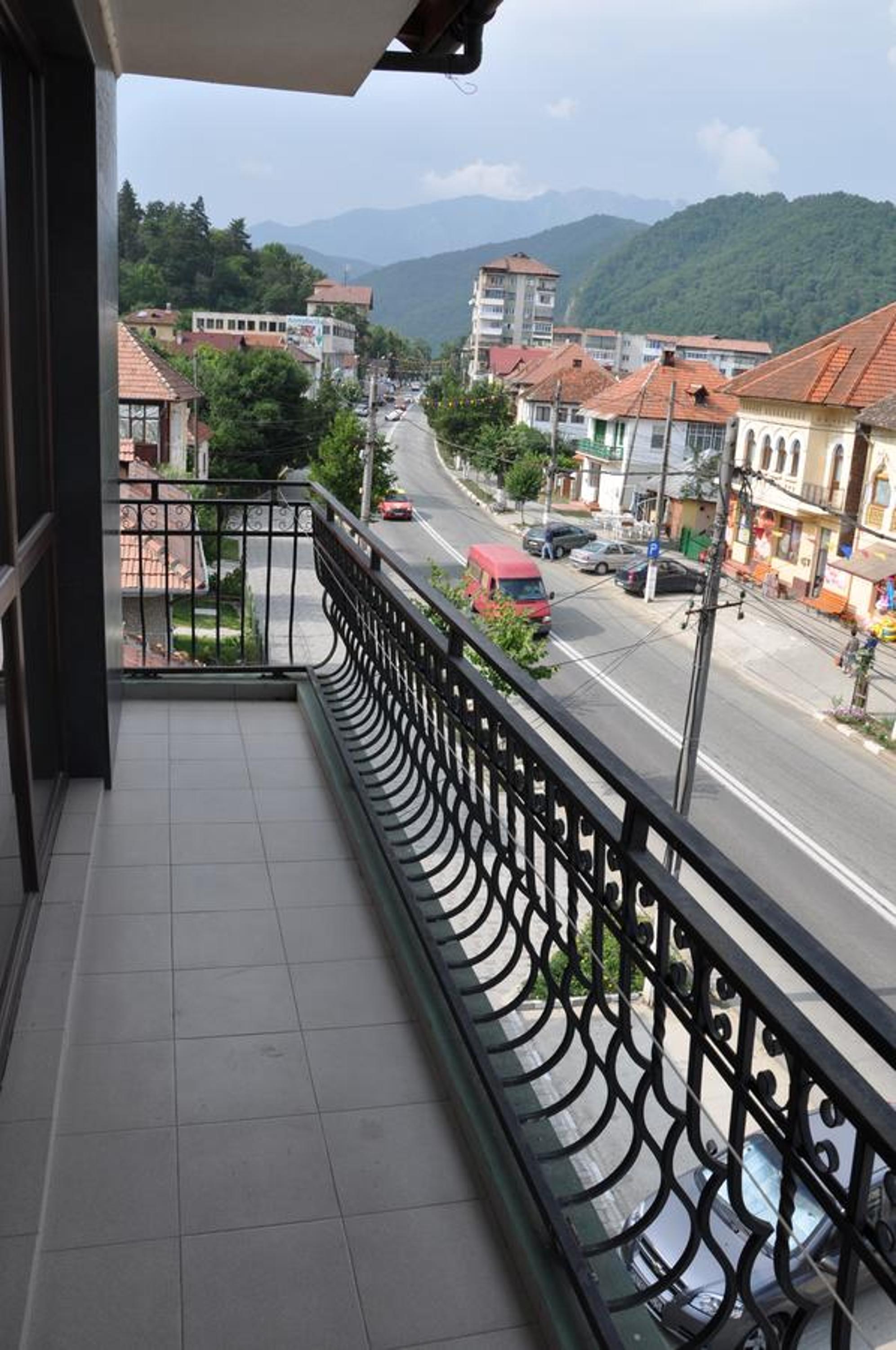 Yes Home view 2
