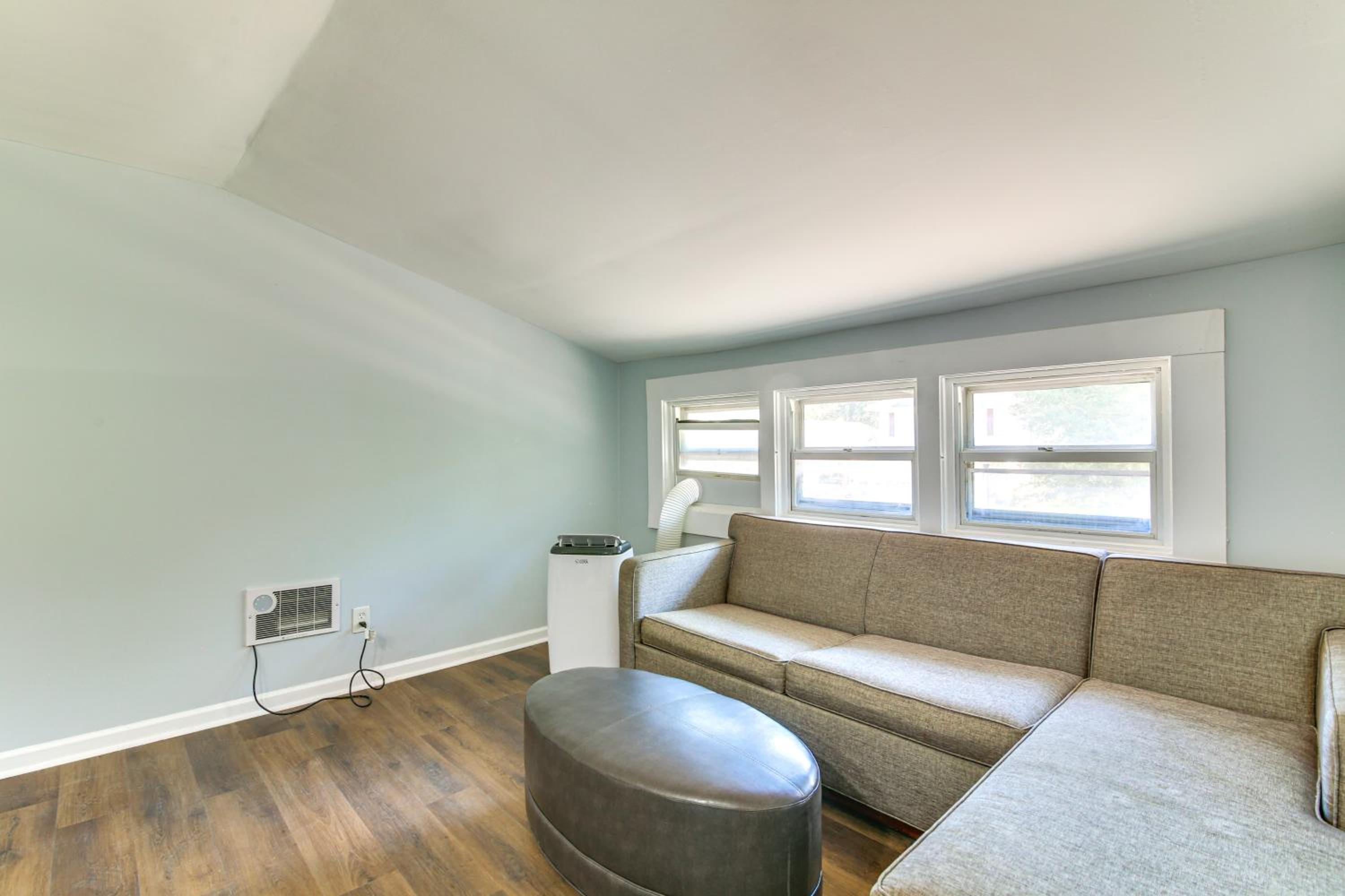 Midtown Home Near BBQ and Overton Park!
