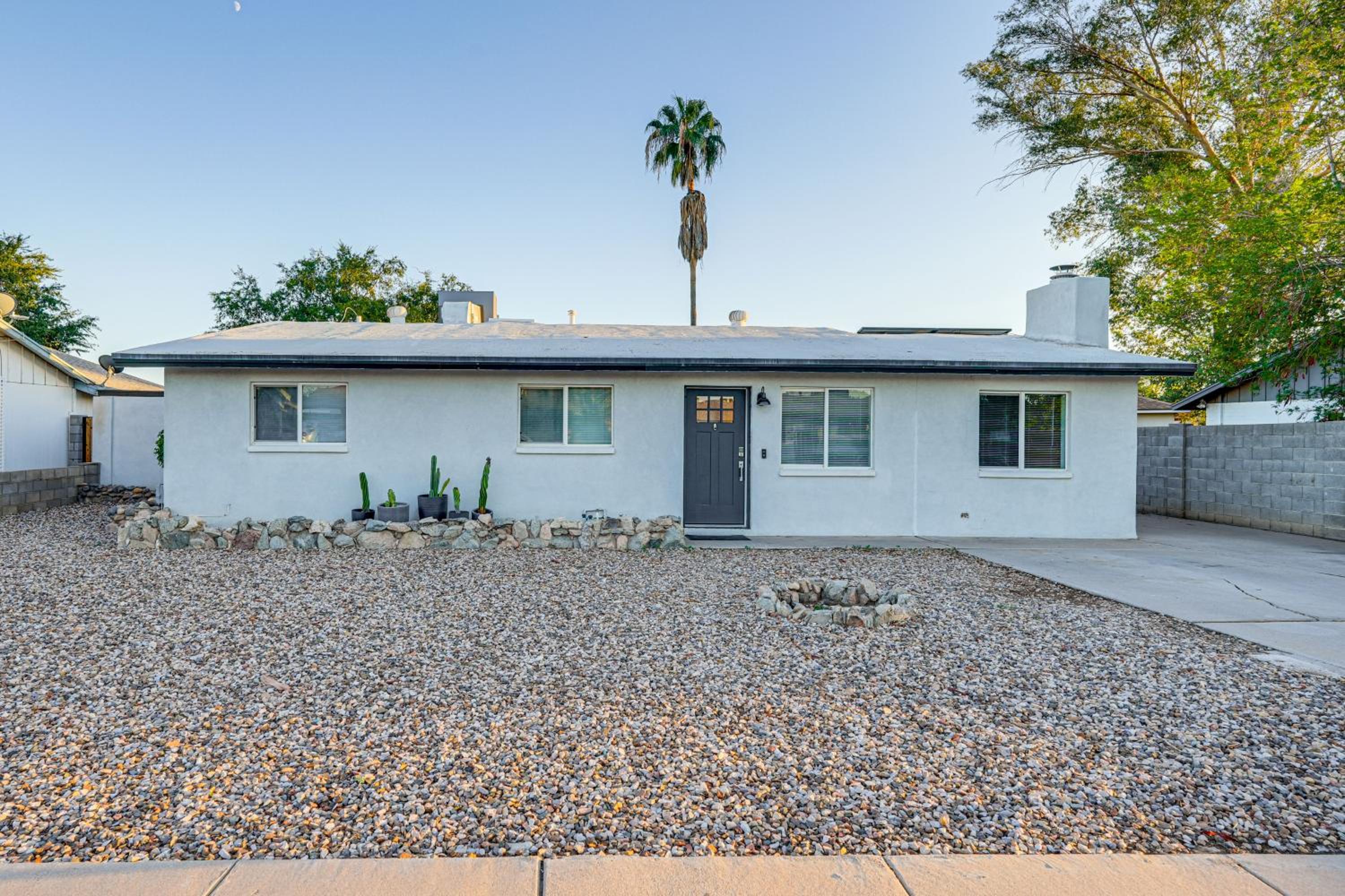 Easy Walk to Dtwn Gilbert, Family-Friendly Oasis!