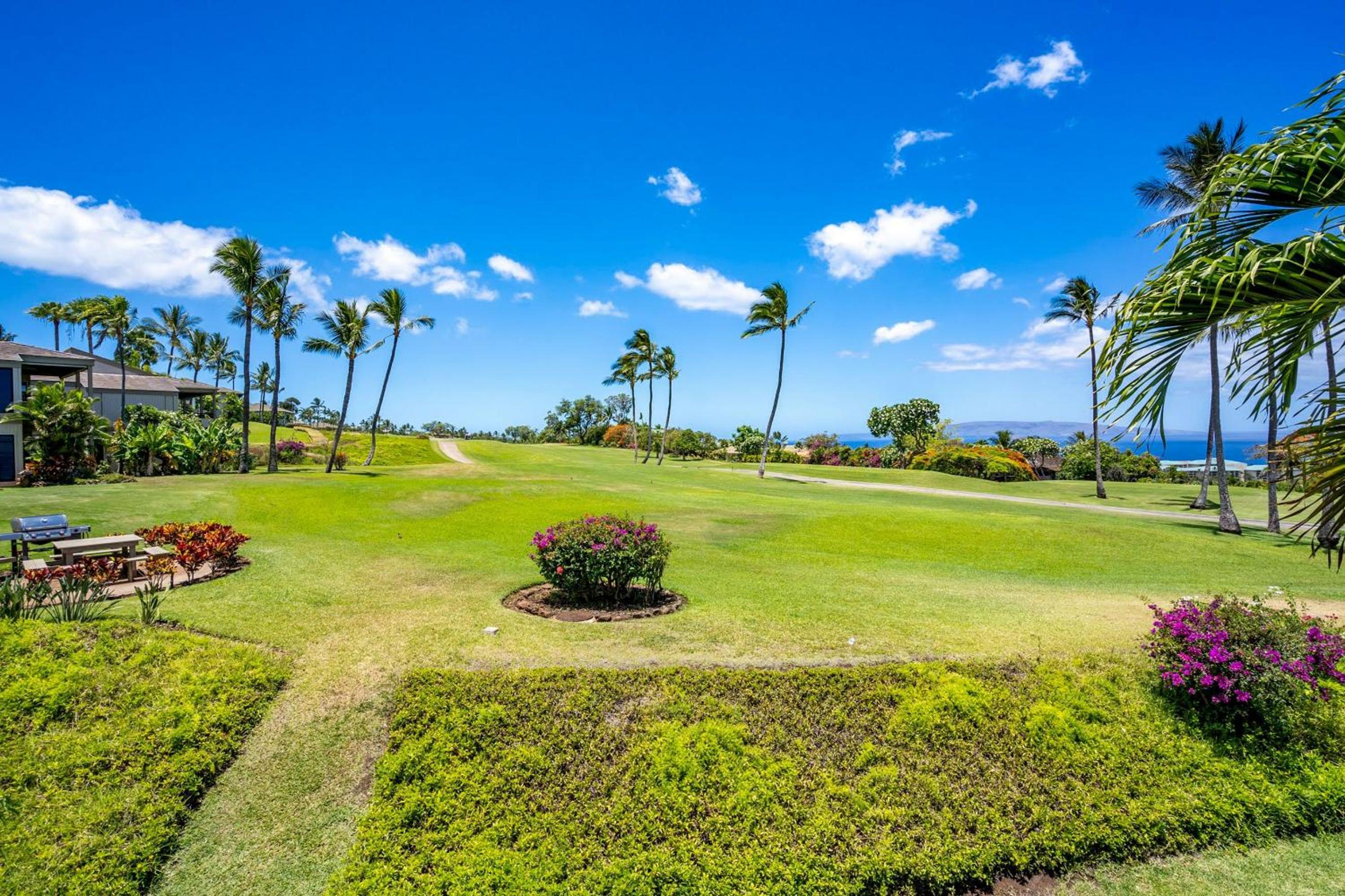 Wailea Ekolu 1204 - Modern Ocean View Condo w/ large Lanai, King Bed, & Split AC
