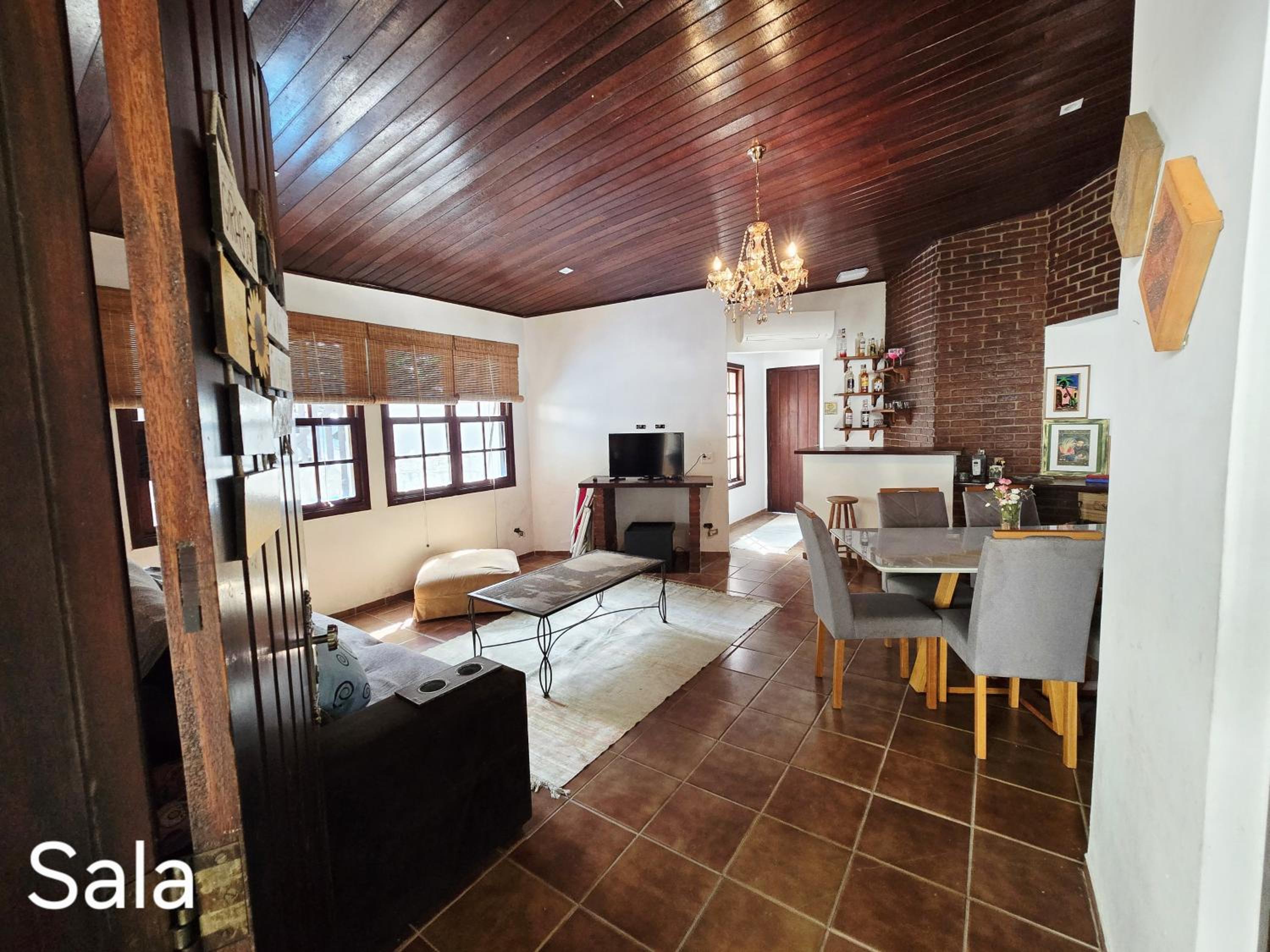 Sua casa de férias com piscina em Maresias