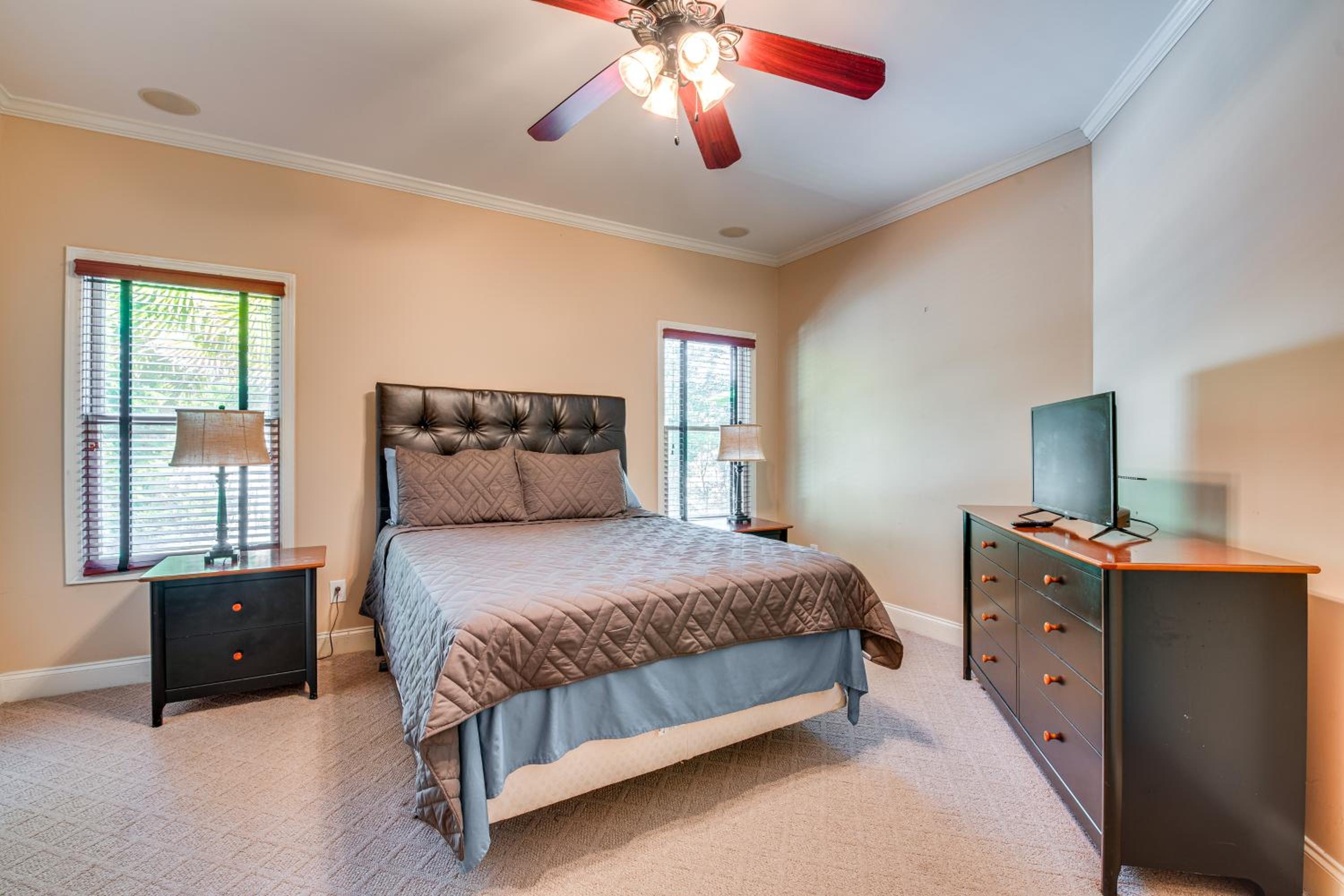 Theater Room and Gazebo Luxury Retreat in Ellenwood
