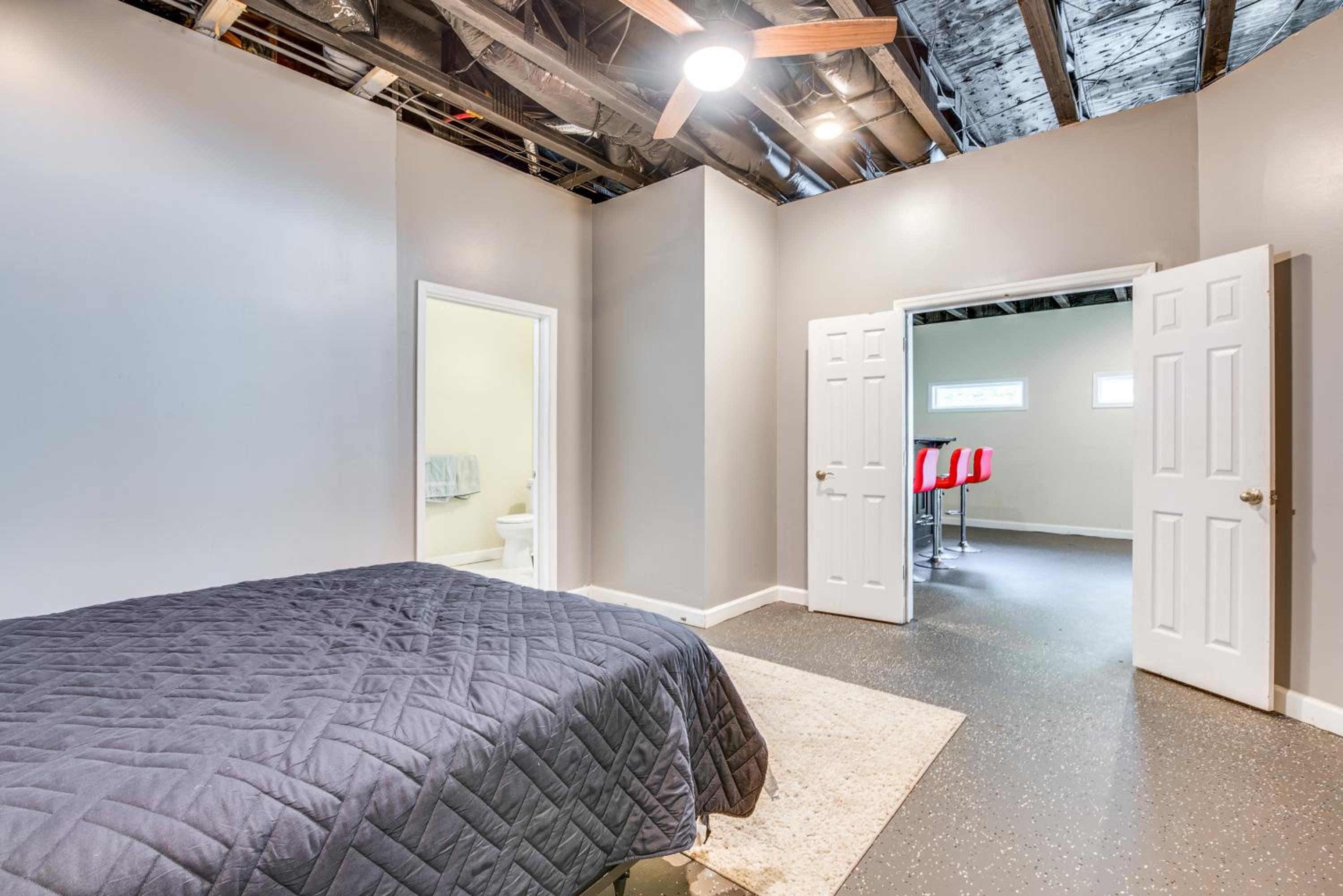 Theater Room and Gazebo Luxury Retreat in Ellenwood