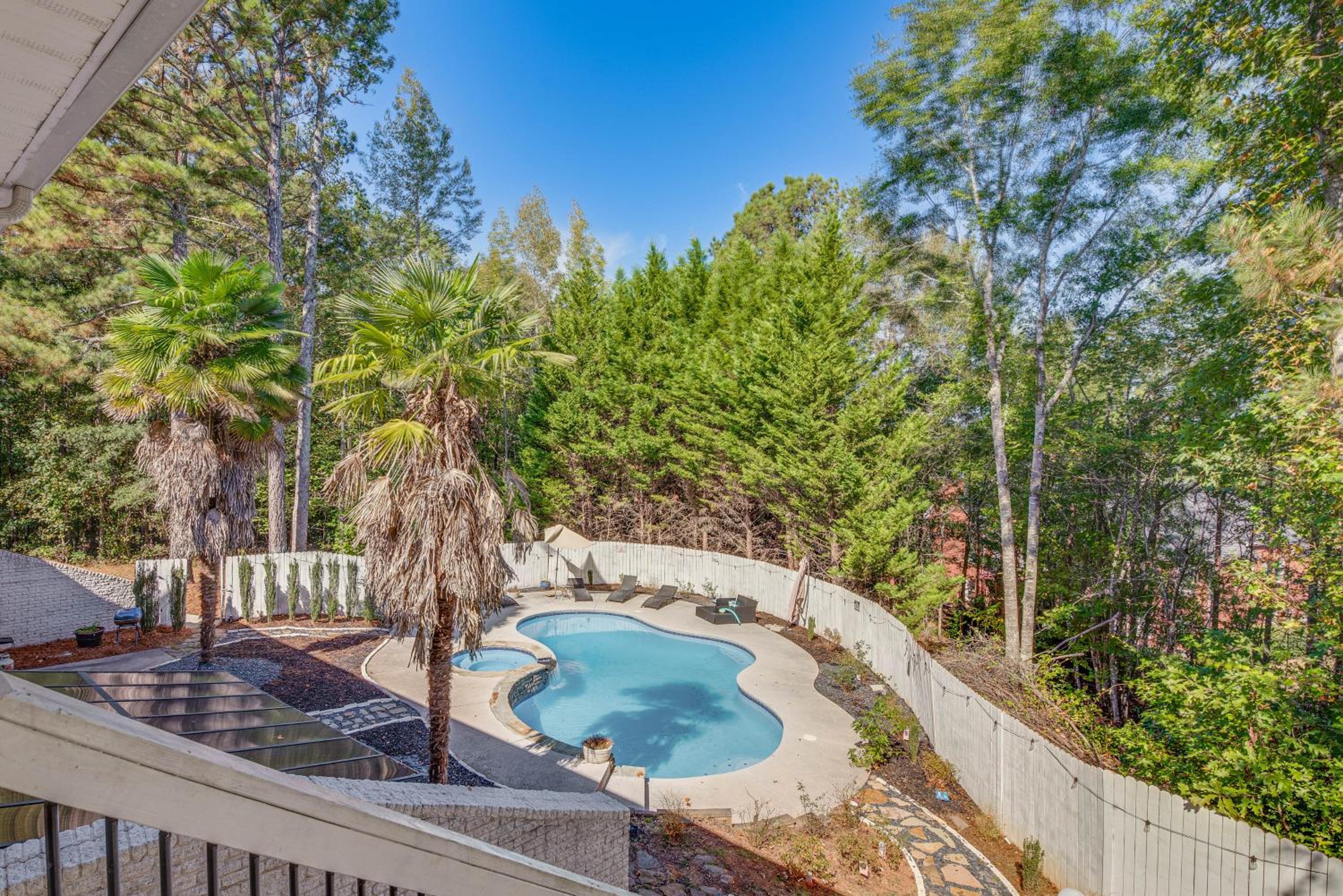 Theater Room and Gazebo Luxury Retreat in Ellenwood