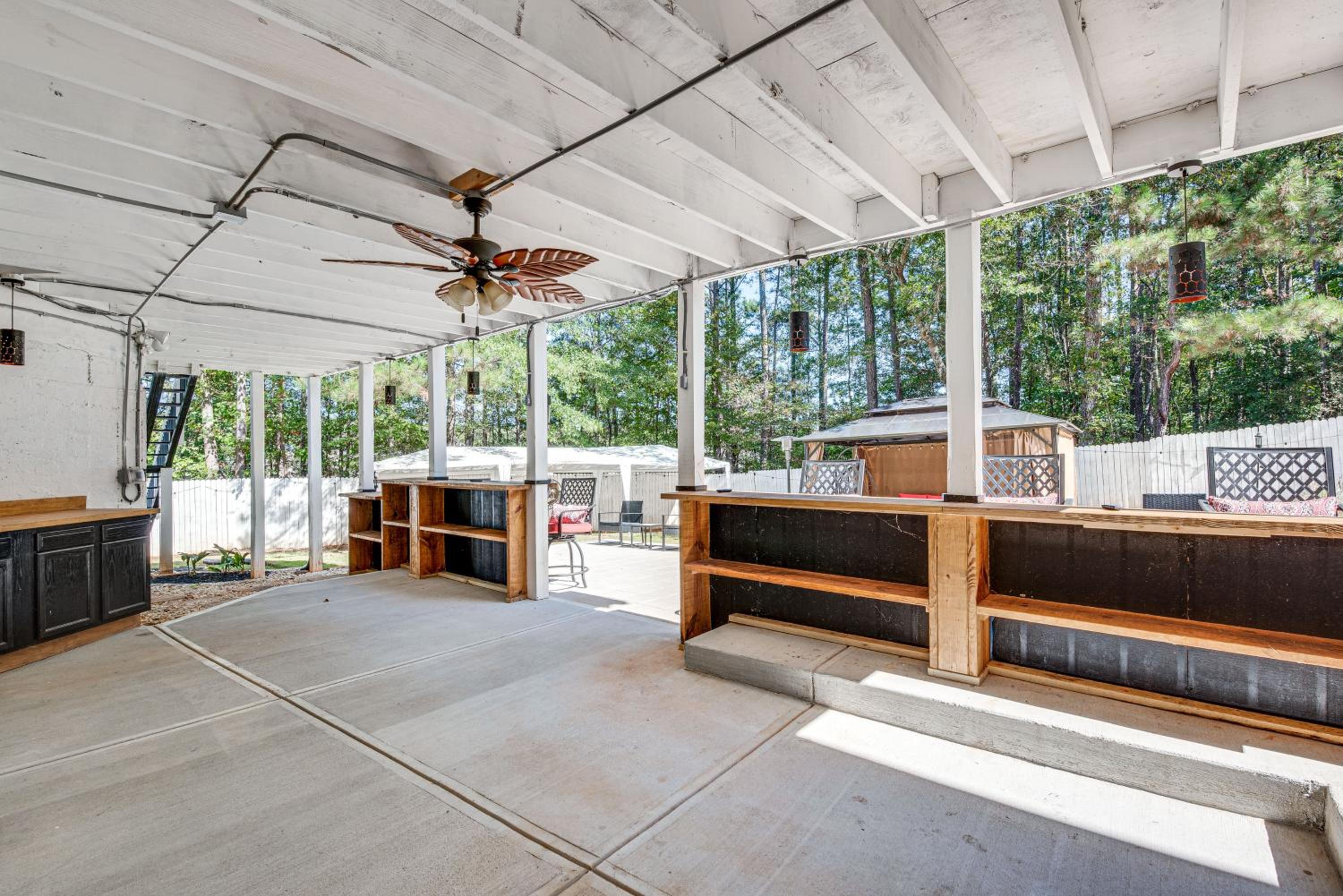 Theater Room and Gazebo Luxury Retreat in Ellenwood