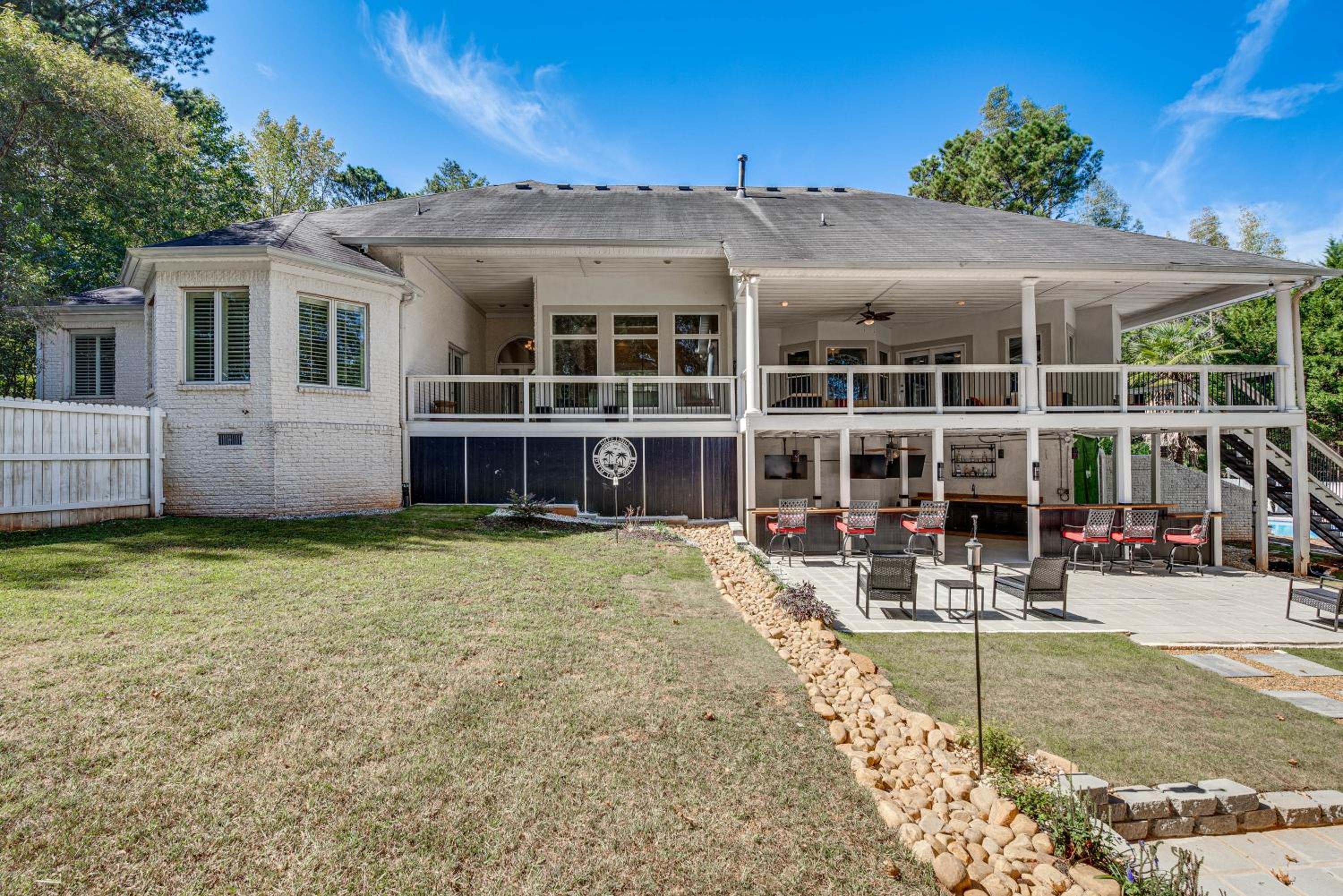Theater Room and Gazebo Luxury Retreat in Ellenwood