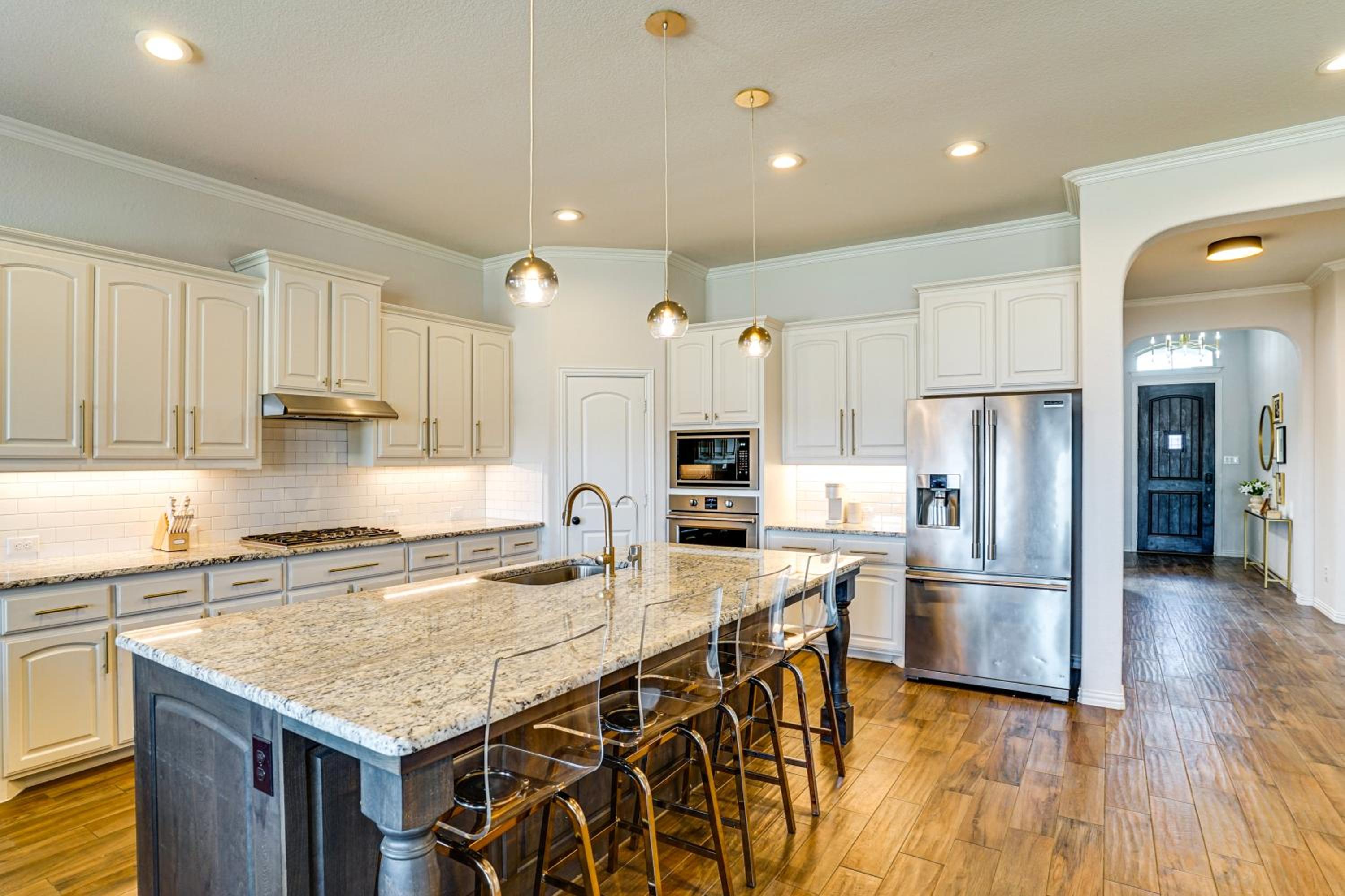 Less Than 20 Mi to Fort Worth Family-Friendly Aledo Home