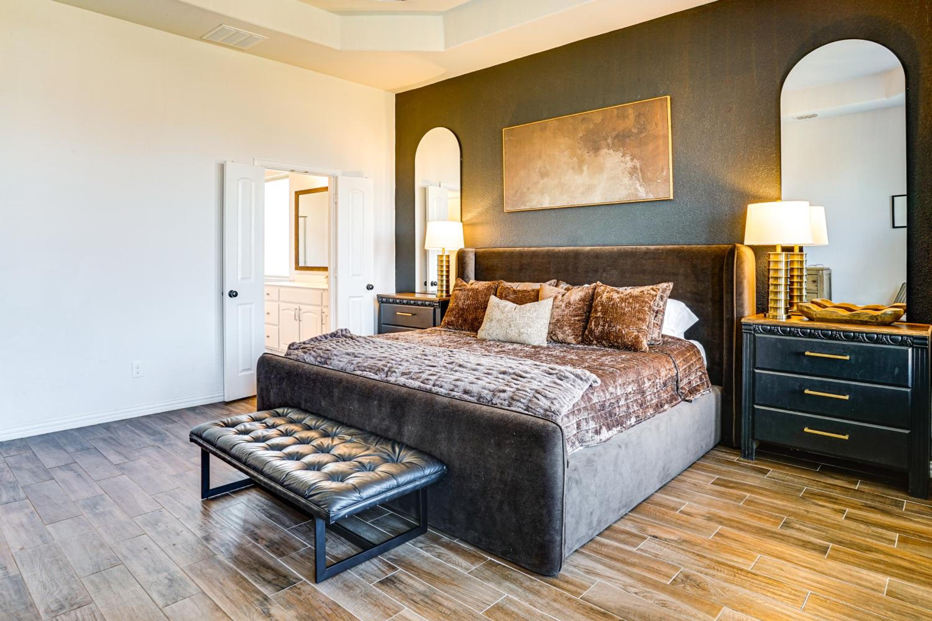 Less Than 20 Mi to Fort Worth Family-Friendly Aledo Home