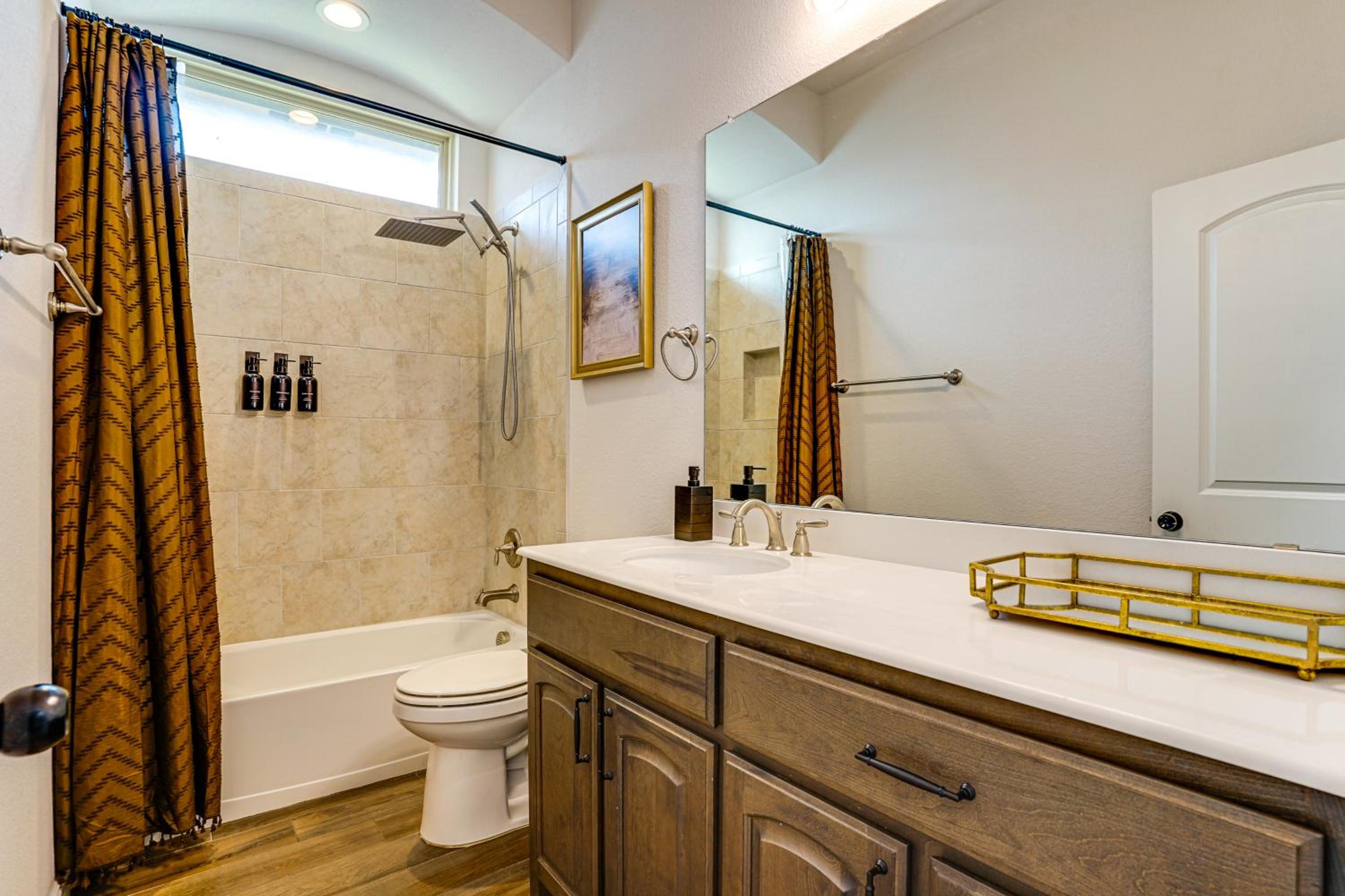 Less Than 20 Mi to Fort Worth Family-Friendly Aledo Home