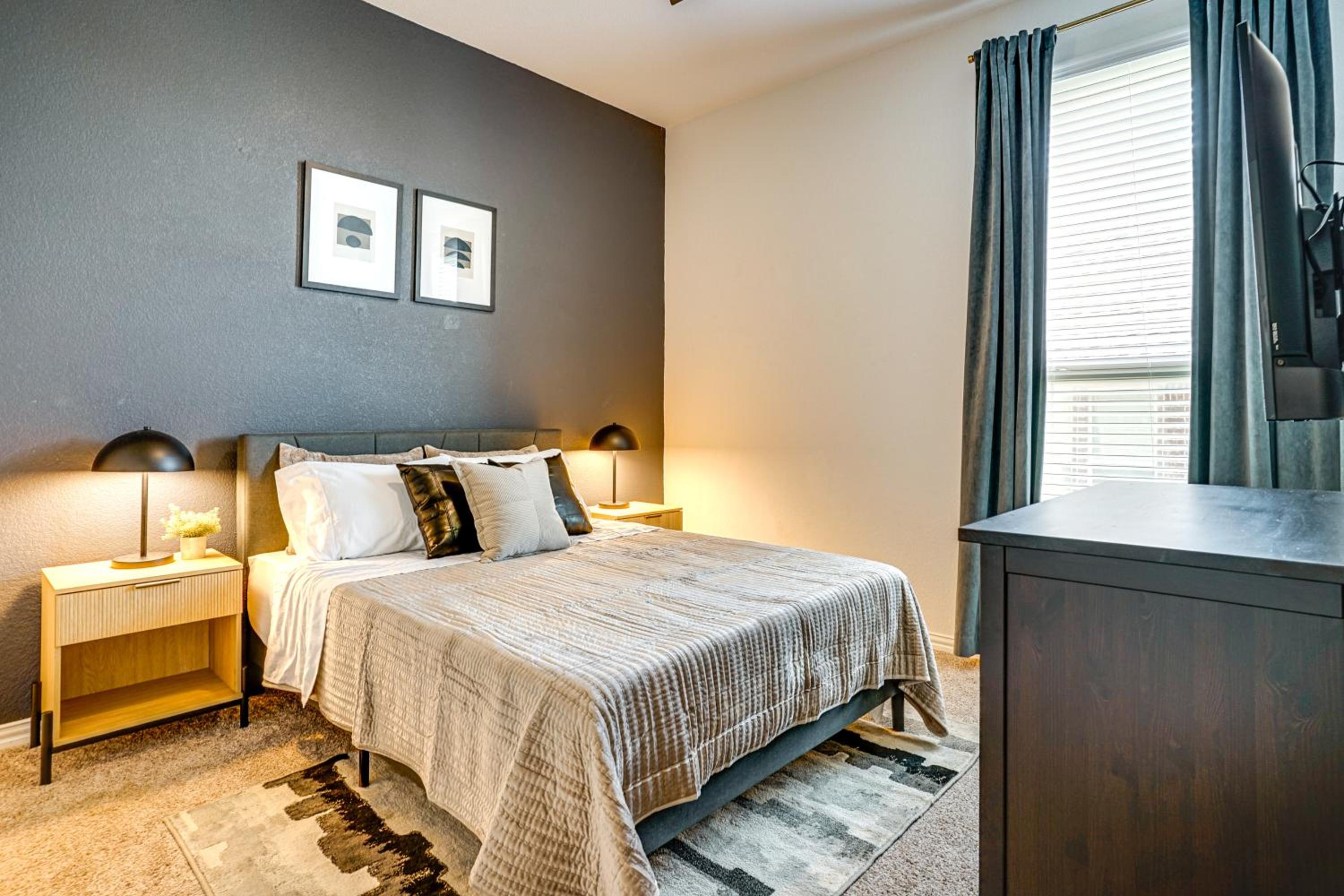 Less Than 20 Mi to Fort Worth Family-Friendly Aledo Home