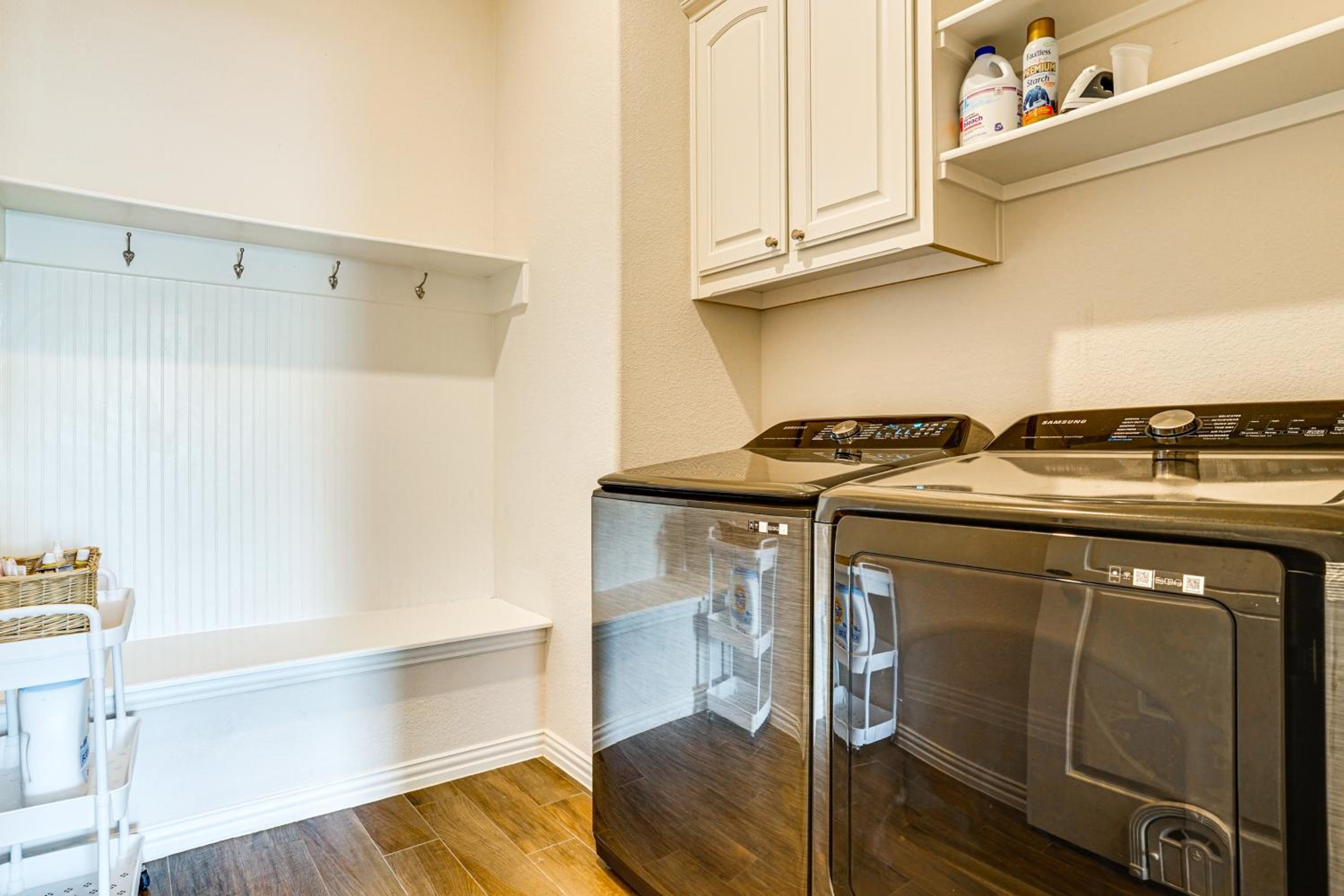 Less Than 20 Mi to Fort Worth Family-Friendly Aledo Home