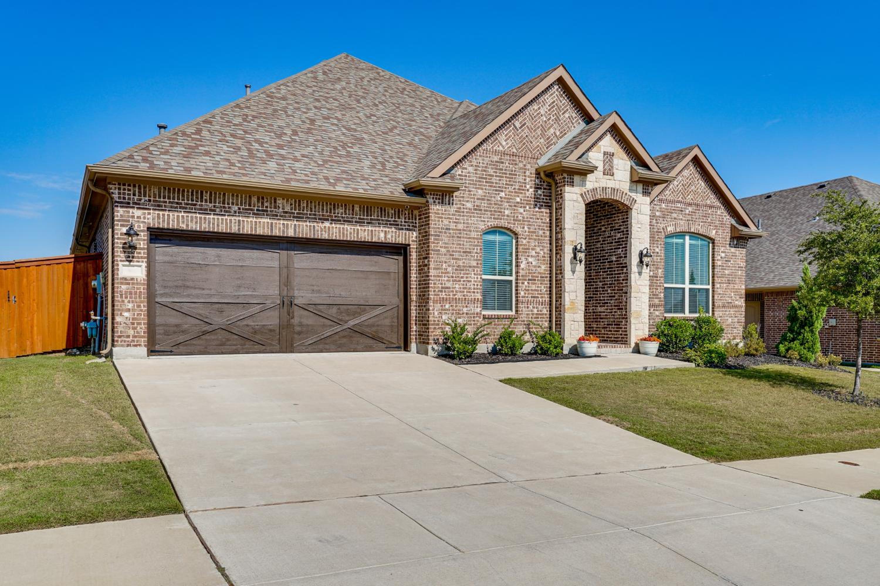 Less Than 20 Mi to Fort Worth Family-Friendly Aledo Home