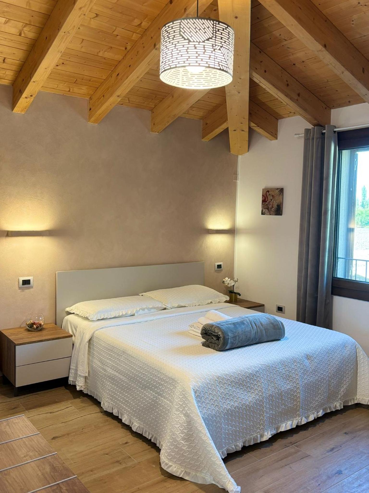 Room & Breakfast Olmo Tondo