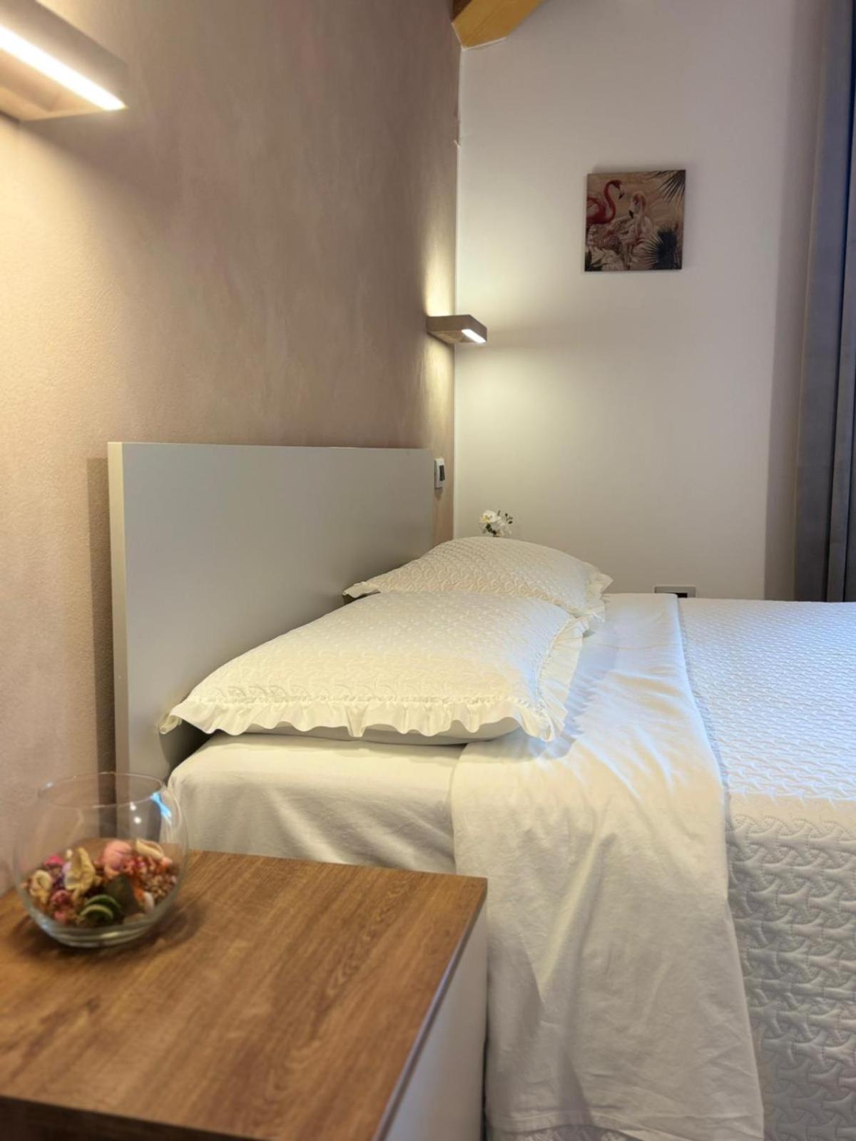 Room & Breakfast Olmo Tondo