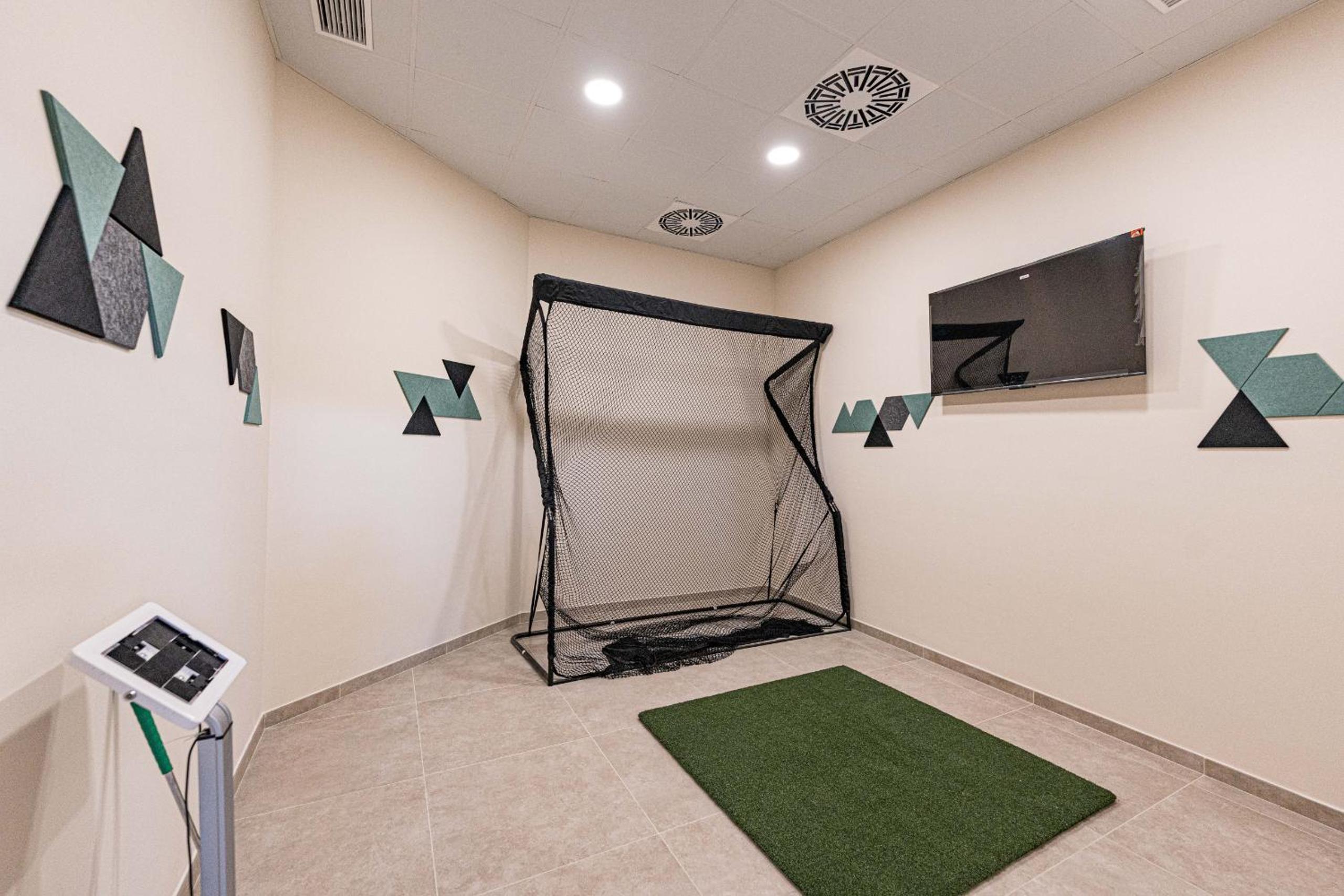 Bayview Hills Suite by Casasol