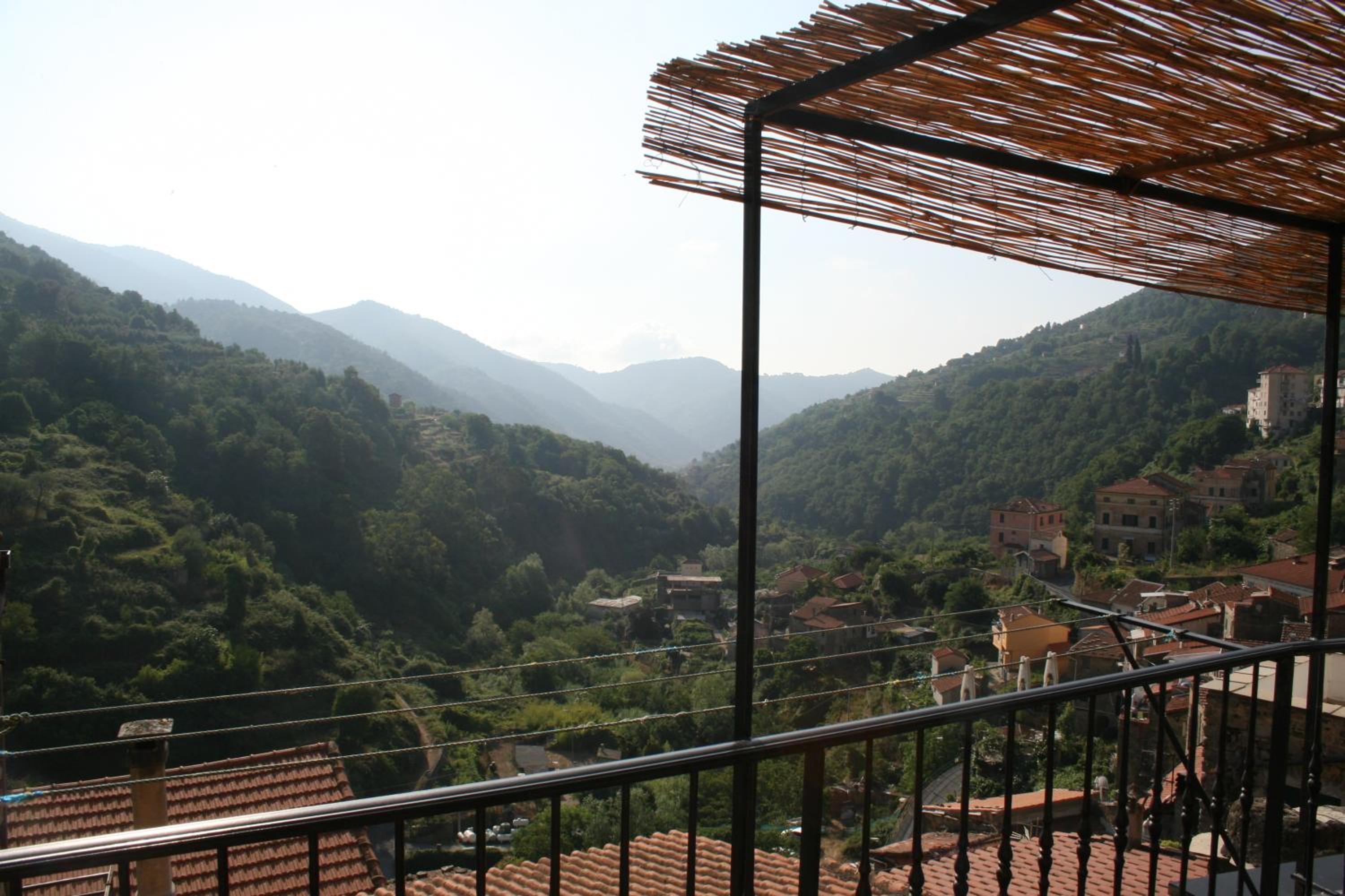 Rustic Liguria view 4
