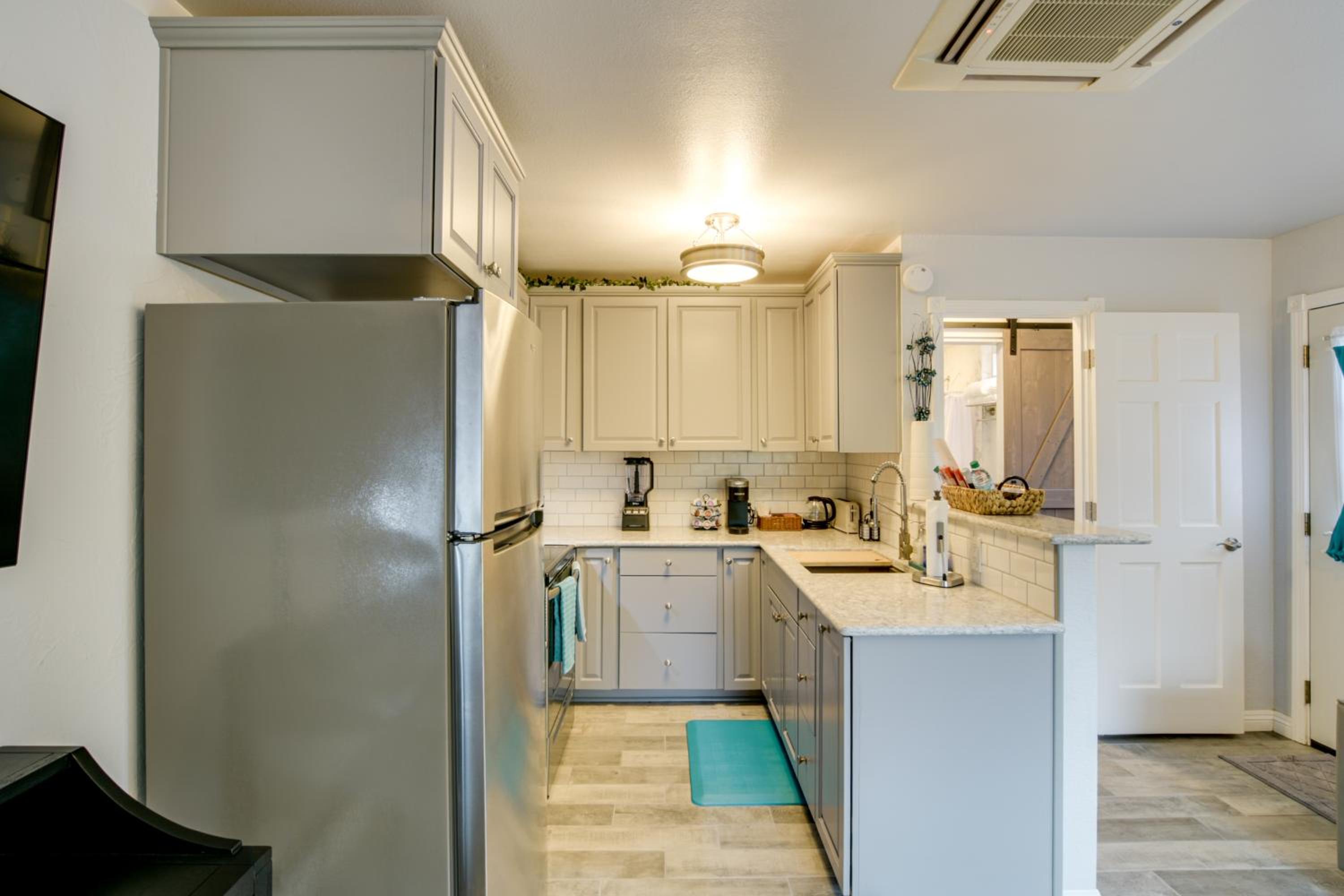 Quiet Country Stay Modern Guest Suite Near Chico