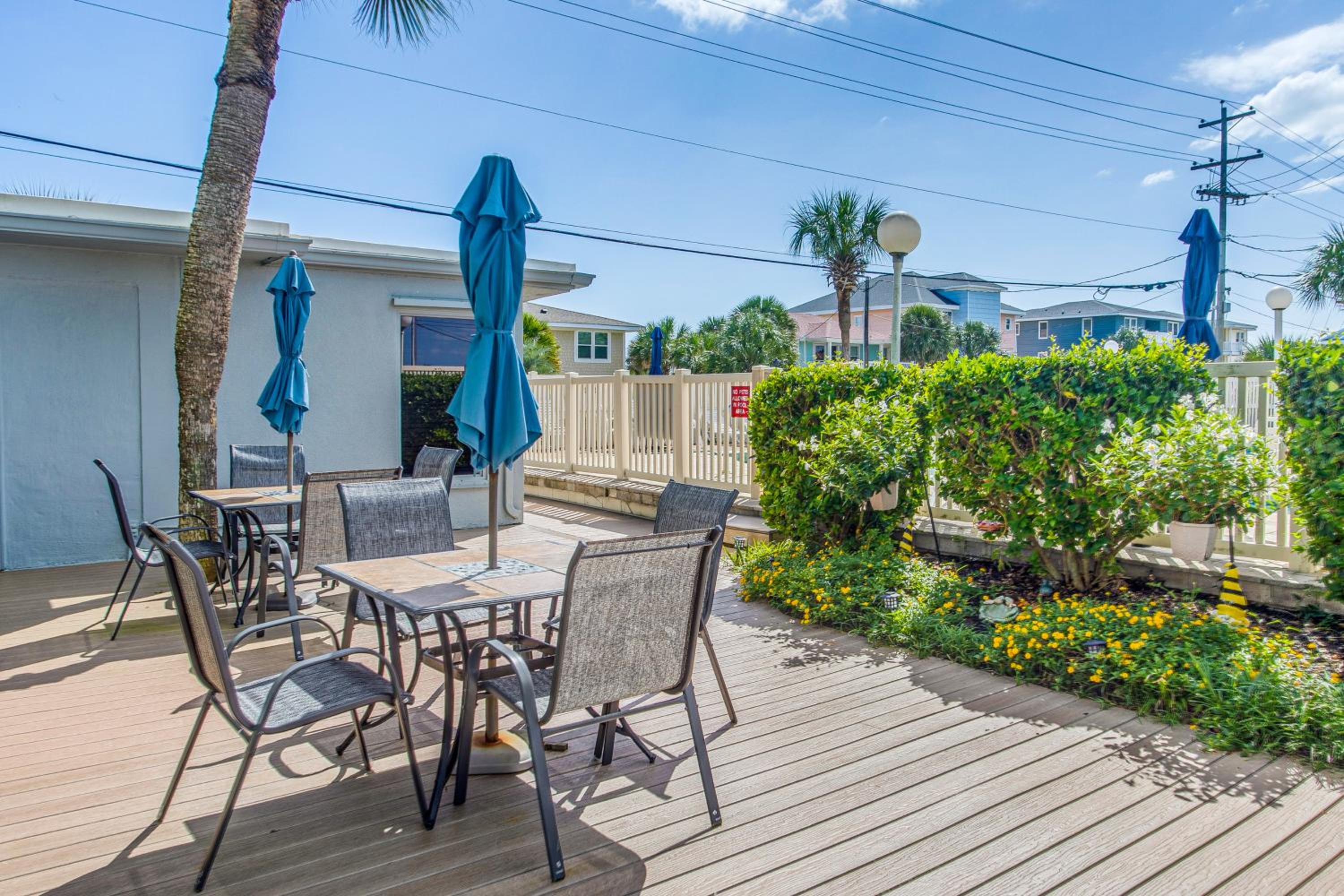 Steps to Shore and Pier Condo in North Myrtle Beach