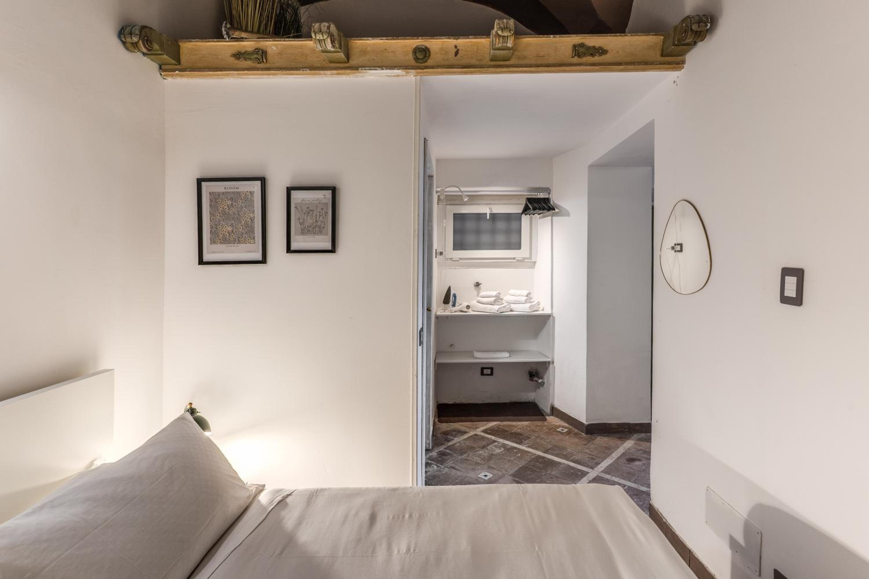 Montevecchio6 Navona Residence