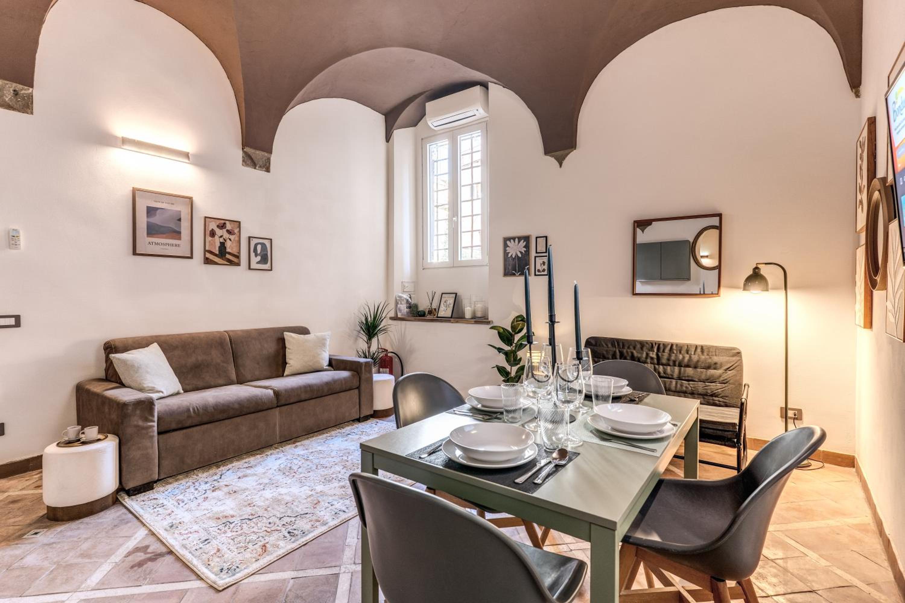 Montevecchio6 Navona Residence