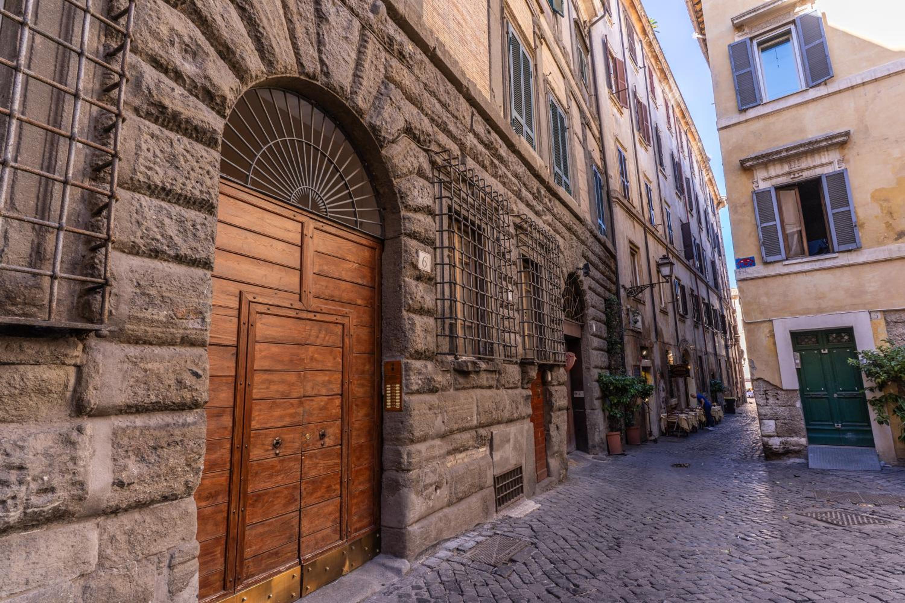 Montevecchio6 Navona Residence