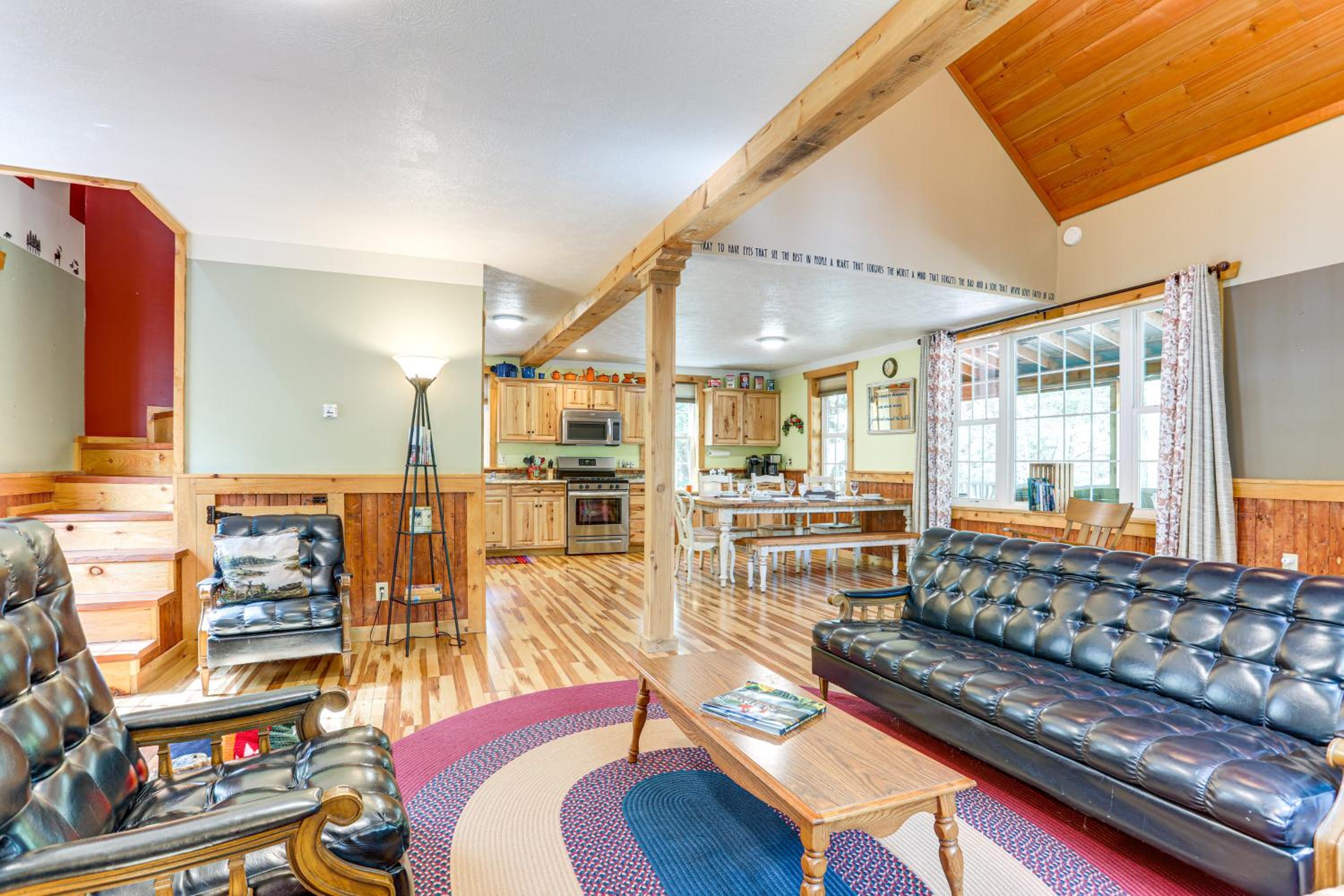 8 Private Acres Little Mahoning Creek Cabin!