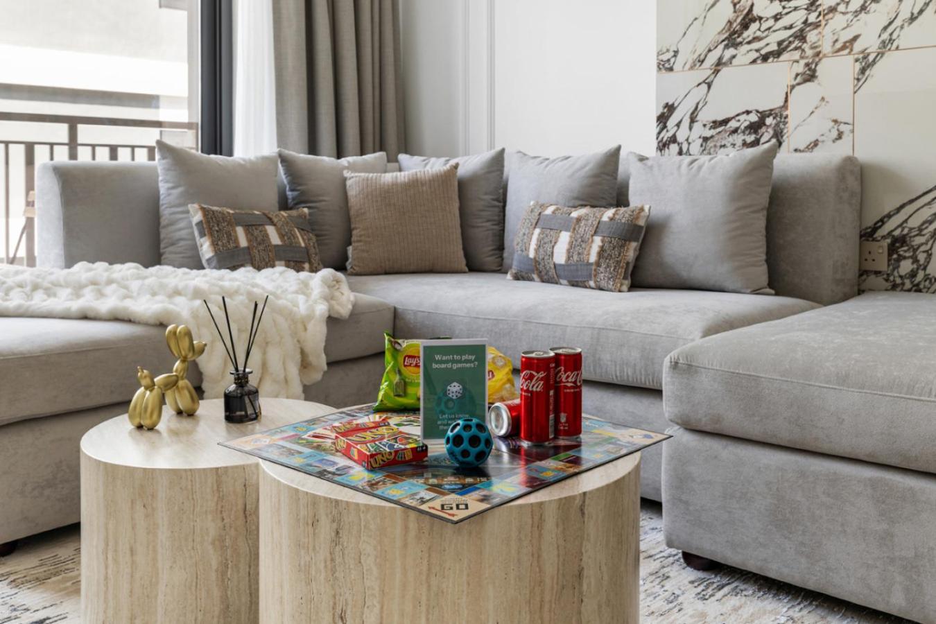 Stylish 1BR with PS5, Sauna and Kids' Play Area