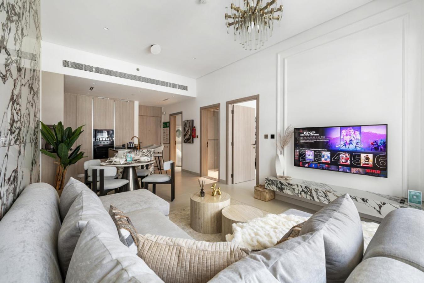 Stylish 1BR with PS5, Sauna and Kids' Play Area