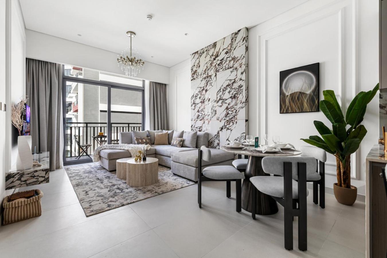 Stylish 1BR with PS5, Sauna and Kids' Play Area