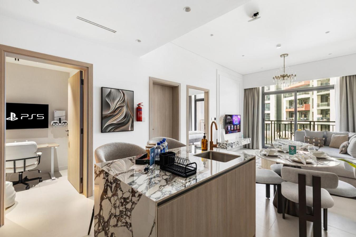 Stylish 1BR with PS5, Sauna and Kids' Play Area