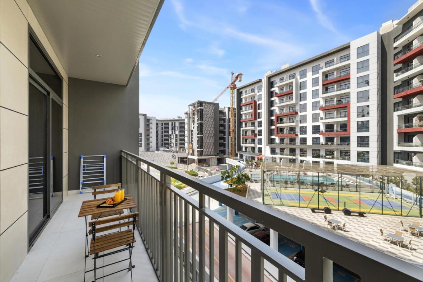 Stylish 1BR with PS5, Sauna and Kids' Play Area