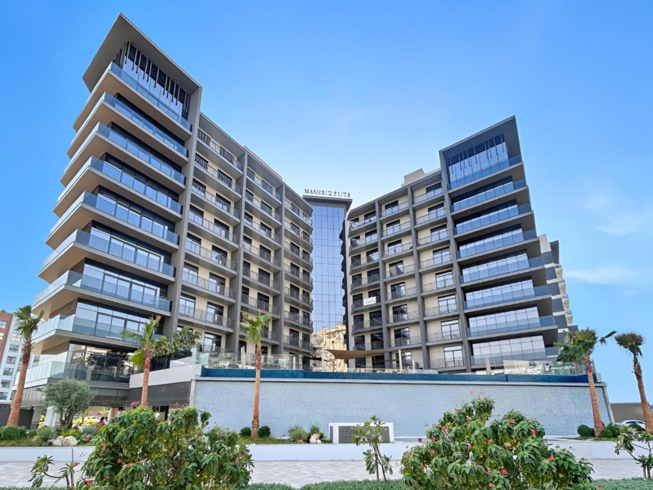 Stylish 1BR with PS5, Sauna and Kids' Play Area