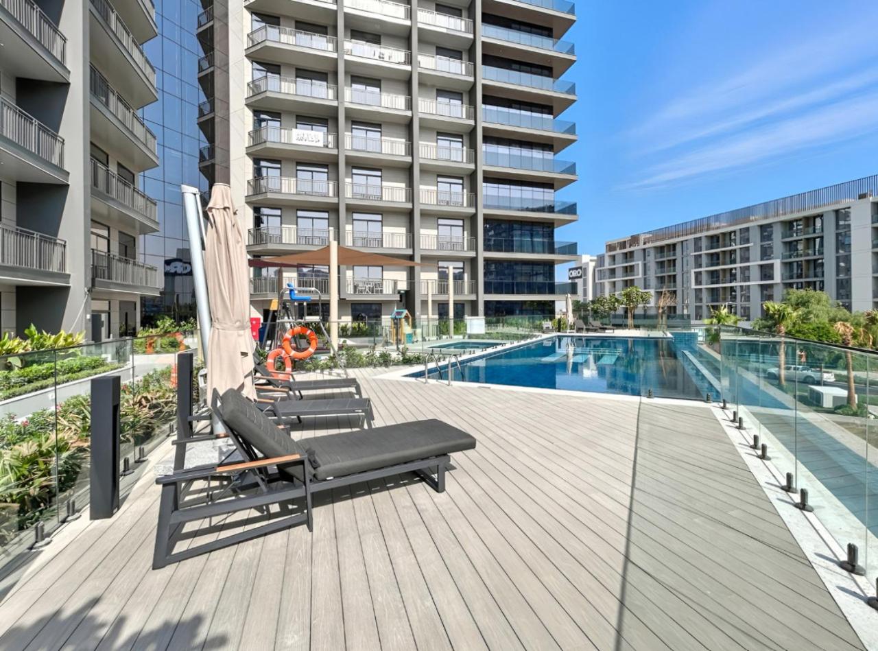 Stylish 1BR with PS5, Sauna and Kids' Play Area
