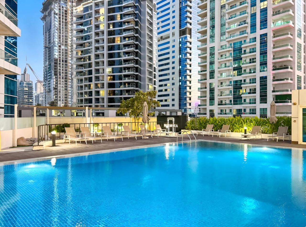 Marina 2BR with 31st-Floor Ocean View