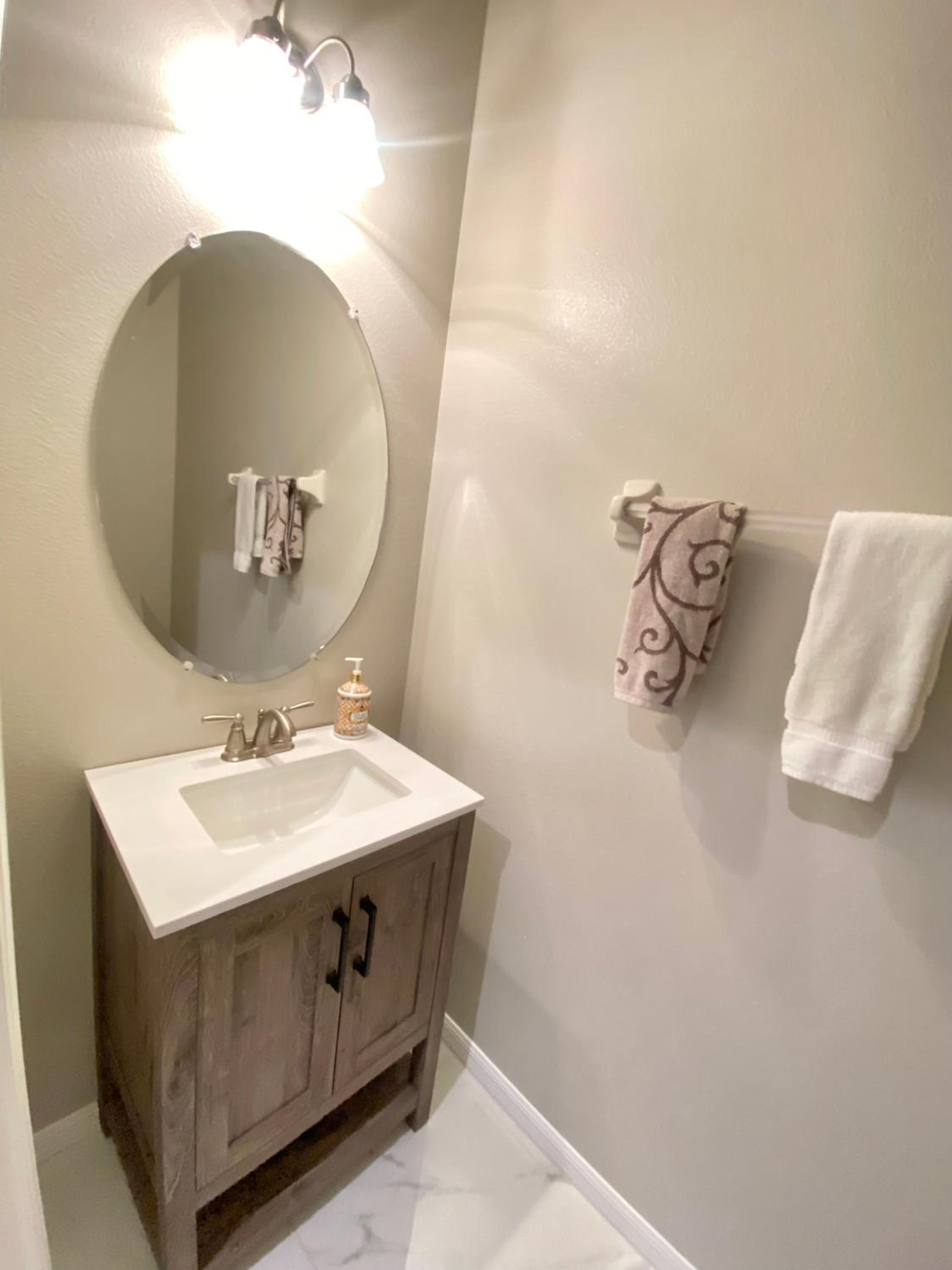 Modern Tropical Family Retreat near Legoland, Disney, Universal and Bok Towers