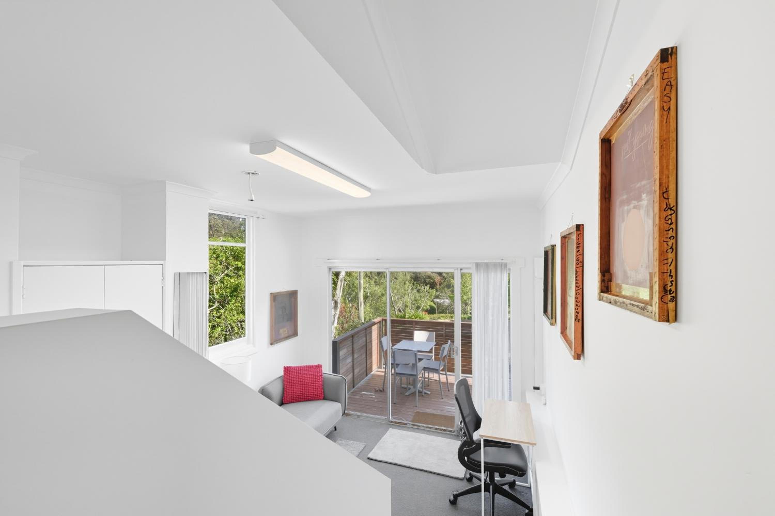 Charming Maning Ave - 2 Bedroom Unit in Sandy Bay