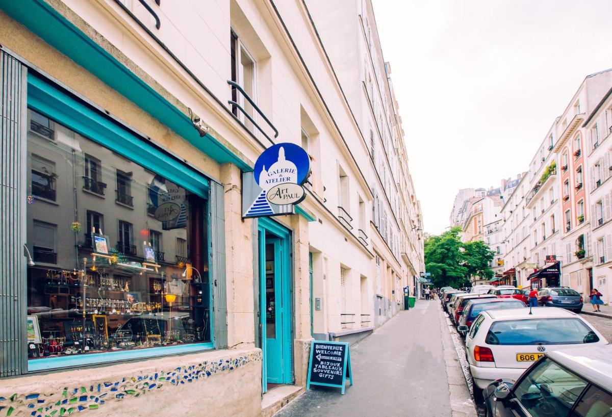 Romantic Artist Room Montmartre Bed & Breakfast